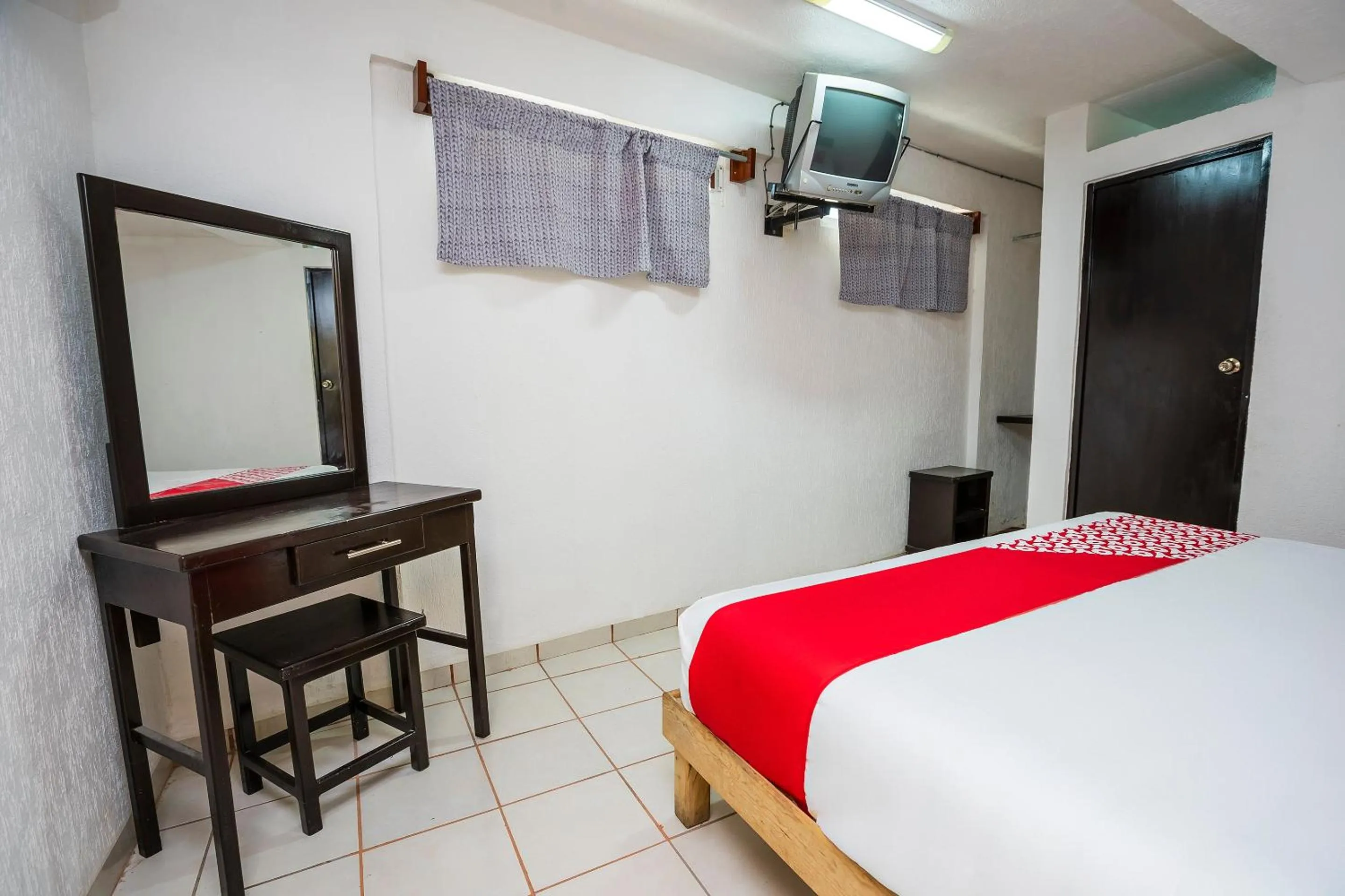 Bedroom in OYO Hotel Mexico