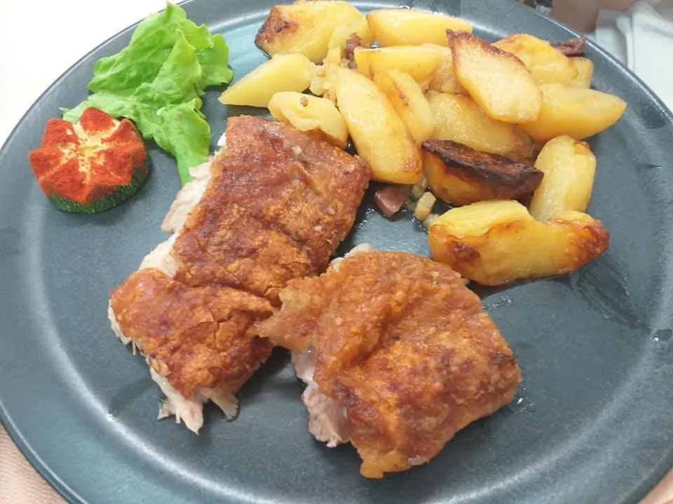 Restaurant/places to eat in Hotel Amarilis