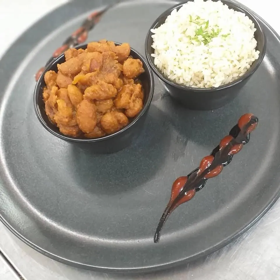 Restaurant/places to eat in Hotel Amarilis