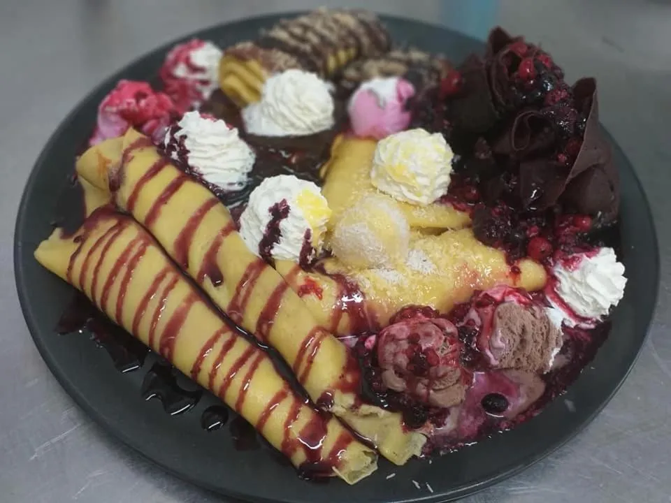 Restaurant/places to eat in Hotel Amarilis