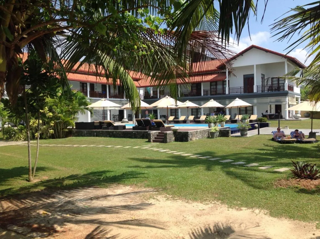 Garden in IMAGINE Villa Hotel