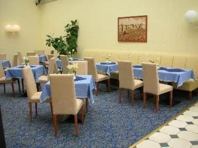 Restaurant/places to eat in Badhotel Bad Brückenau