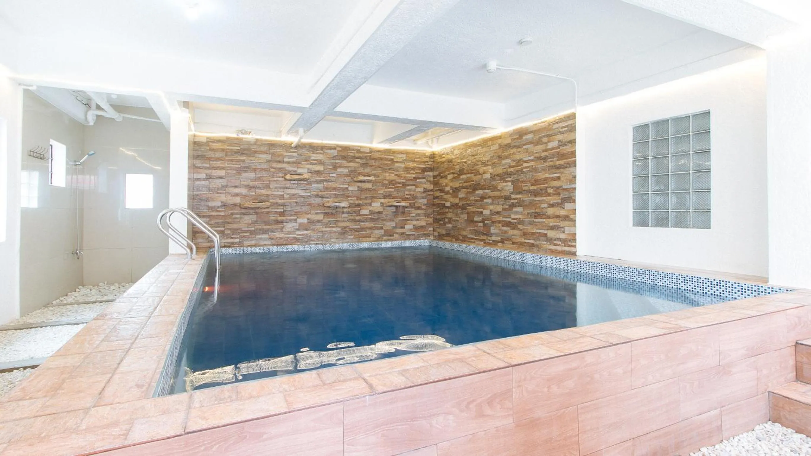 Pool view in RedDoorz Plus near Tambo Paranaque