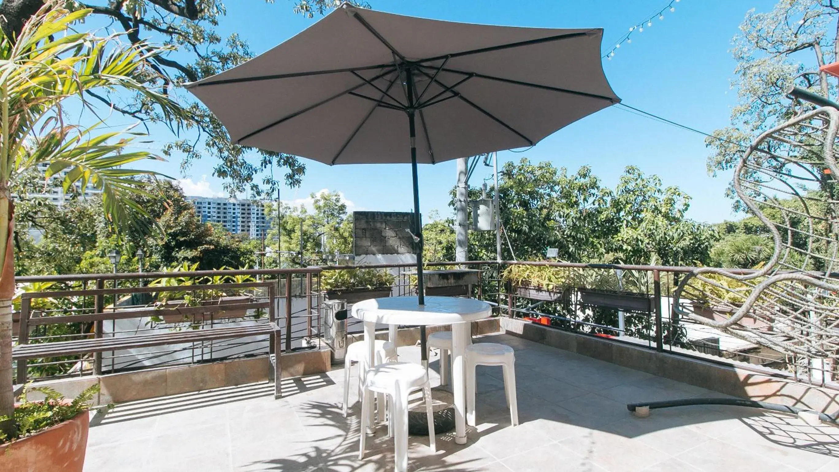 View (from property/room) in RedDoorz Plus near Tambo Paranaque View (from property/room) in RedDoorz Plus near Tambo Paranaque