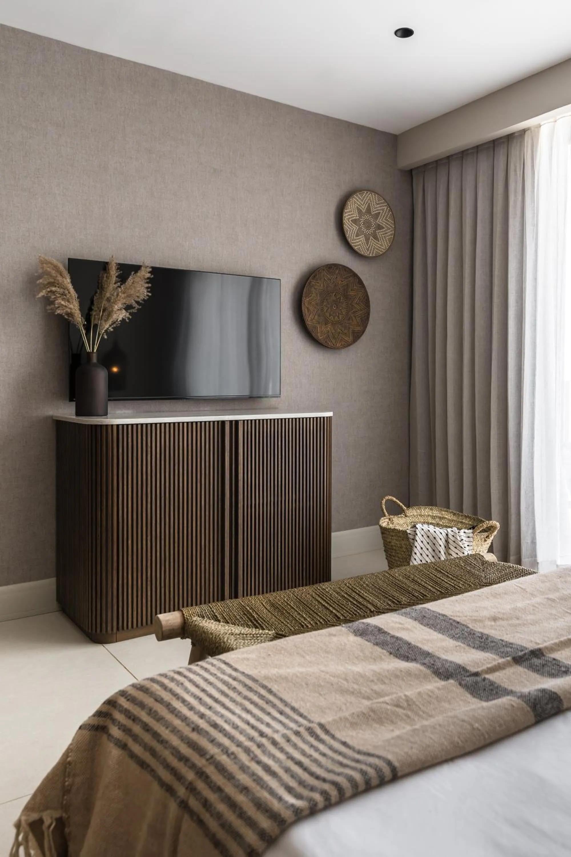 TV and multimedia, Bed in NOW-VX adults only