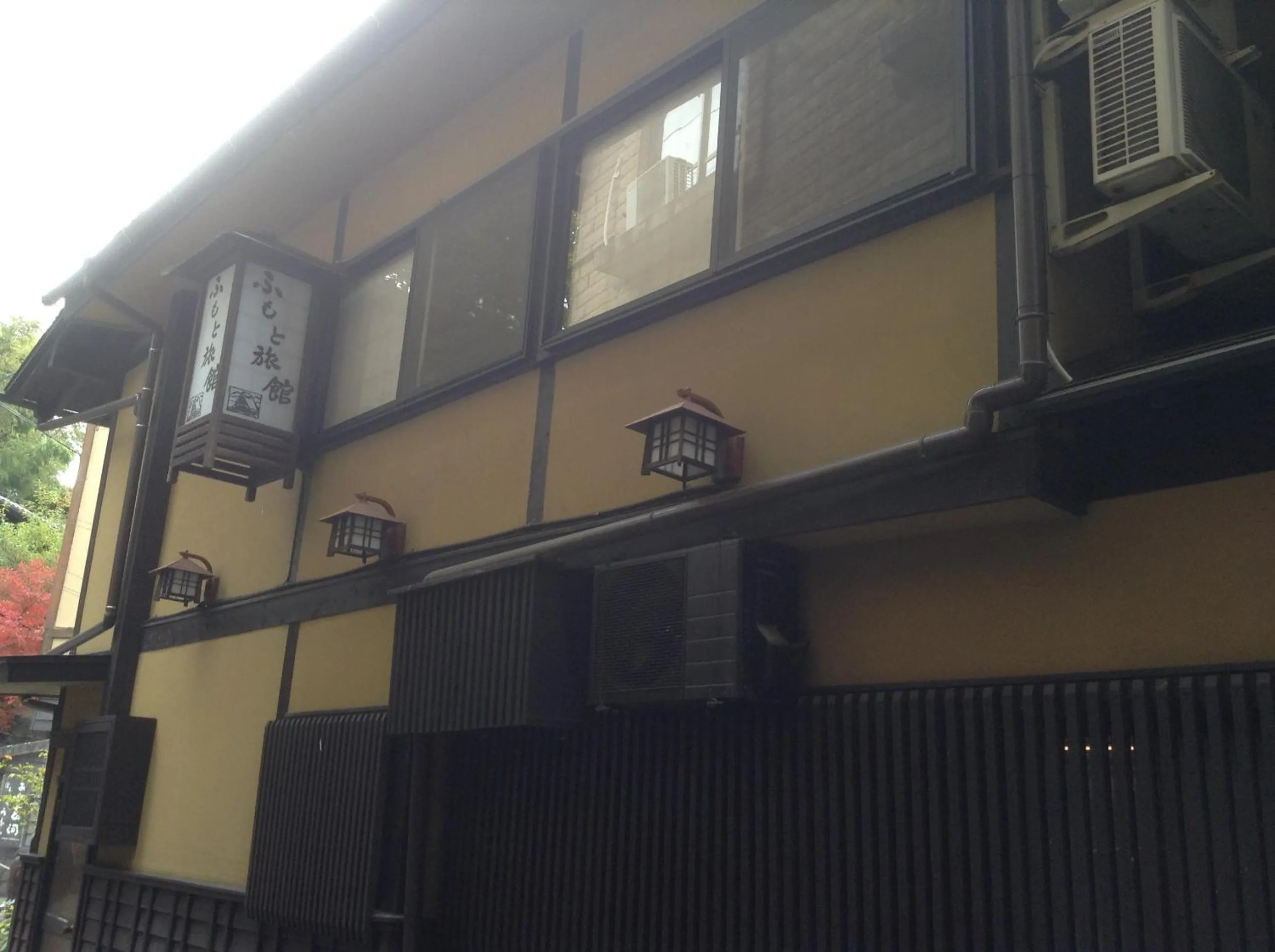 Facade/entrance in Fumoto Ryokan