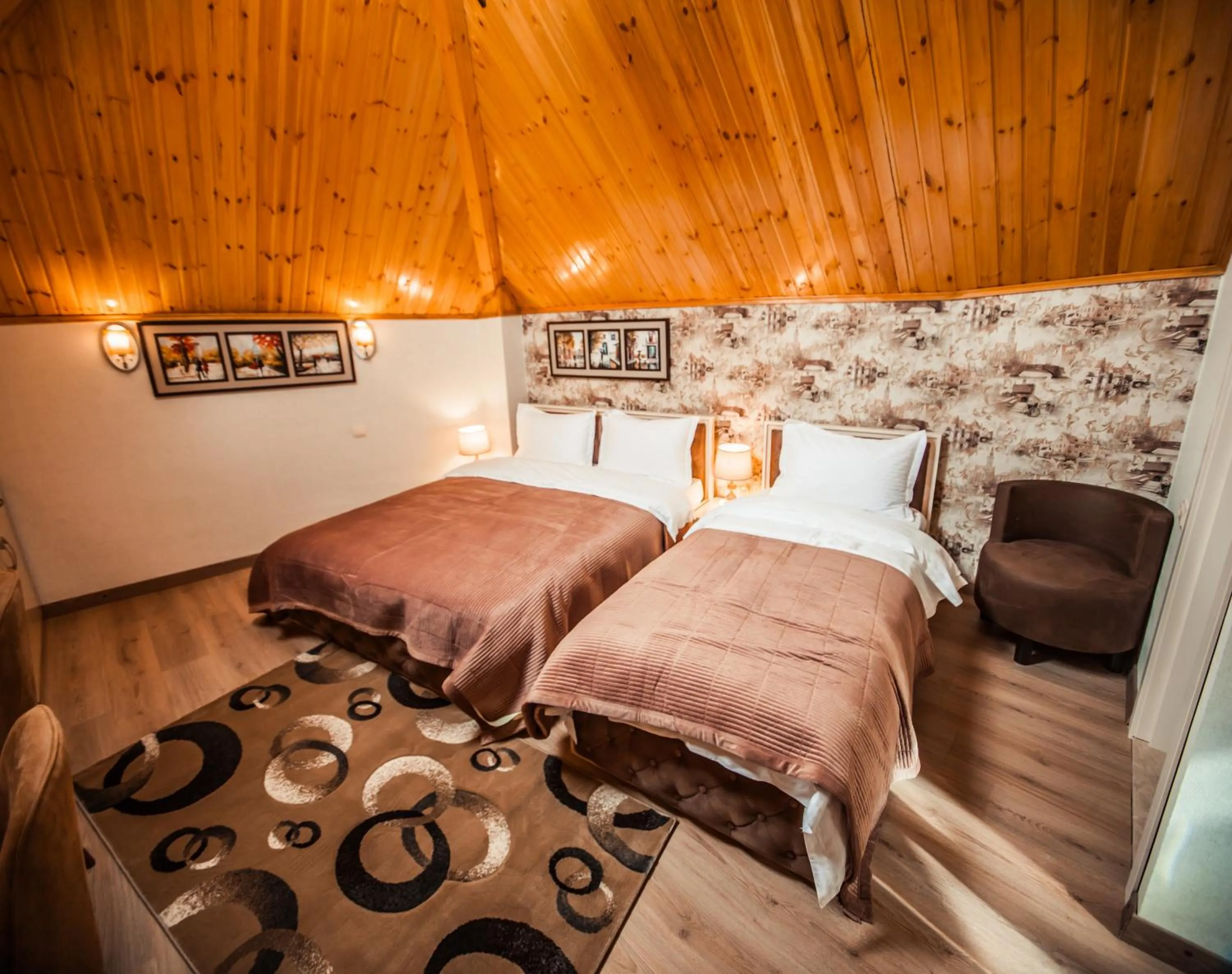 Photo of the whole room, Bed in MUSMORE Boutique Hotel