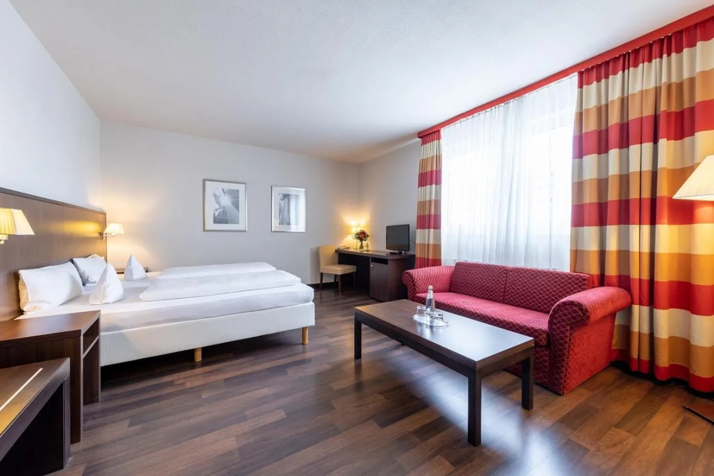 Bed in Trip Inn Frankfurt Nordwestzentrum