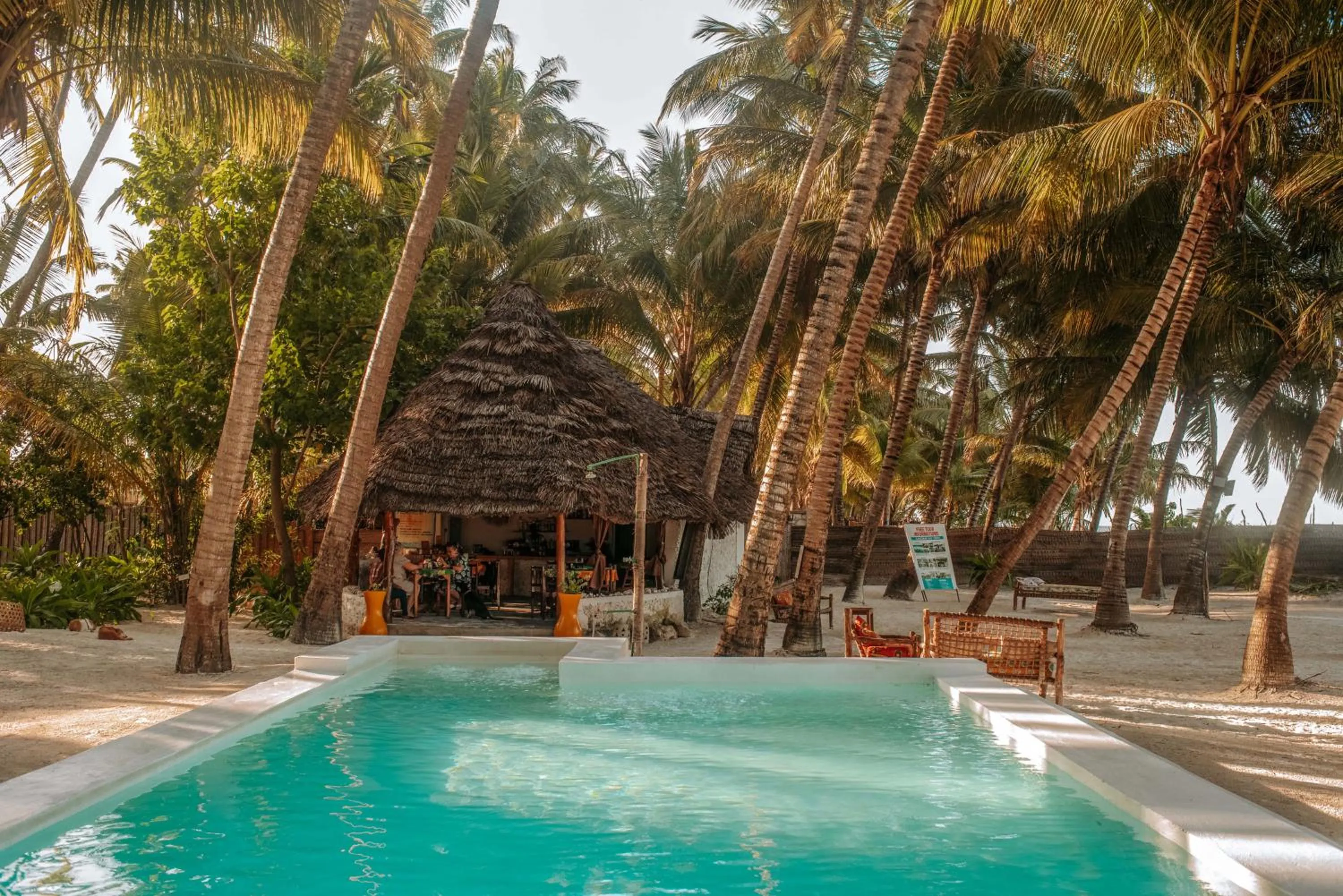 Restaurant/places to eat in Zanzibar Gem Beach Bungalows