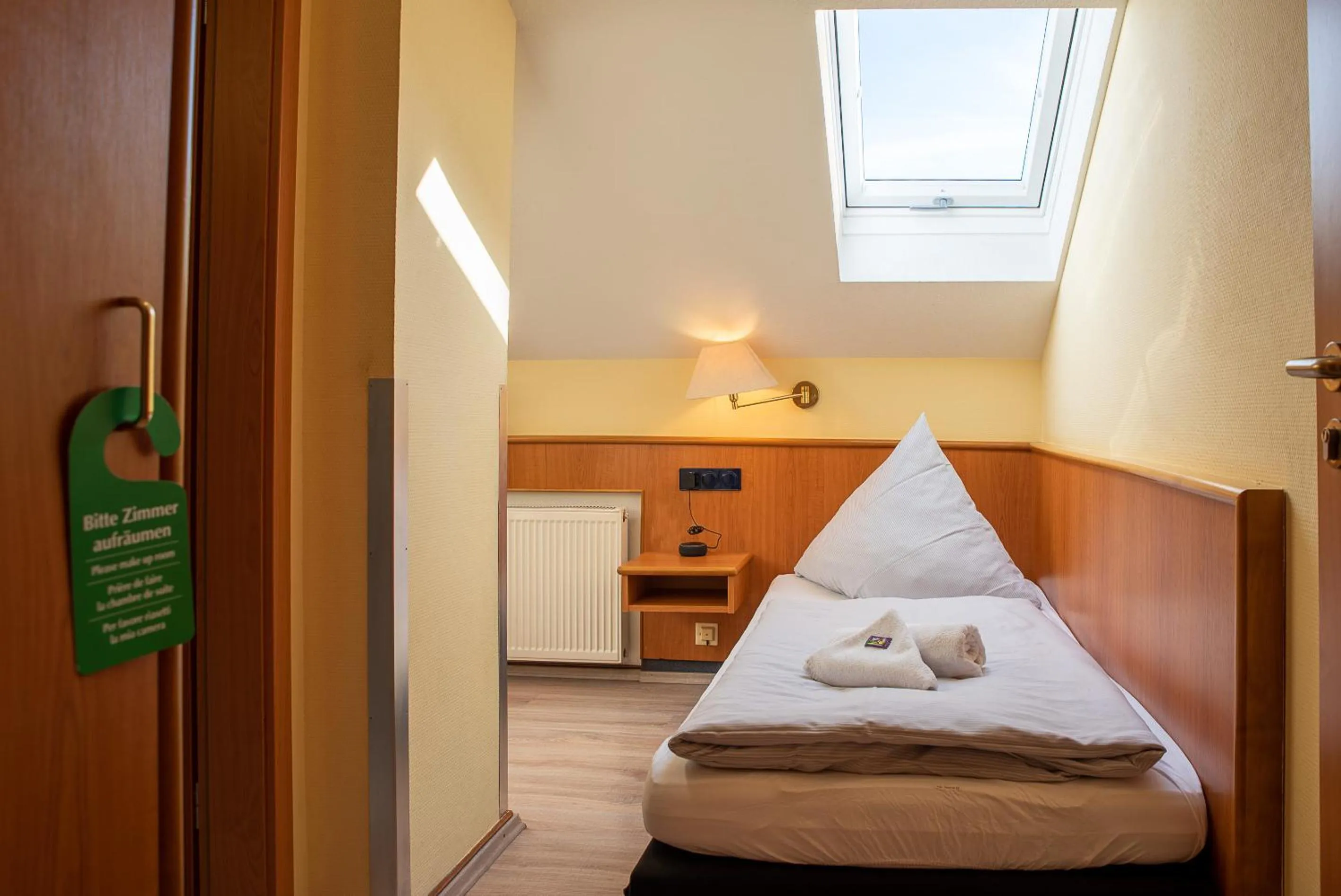 Bed in Hotel Mainperle