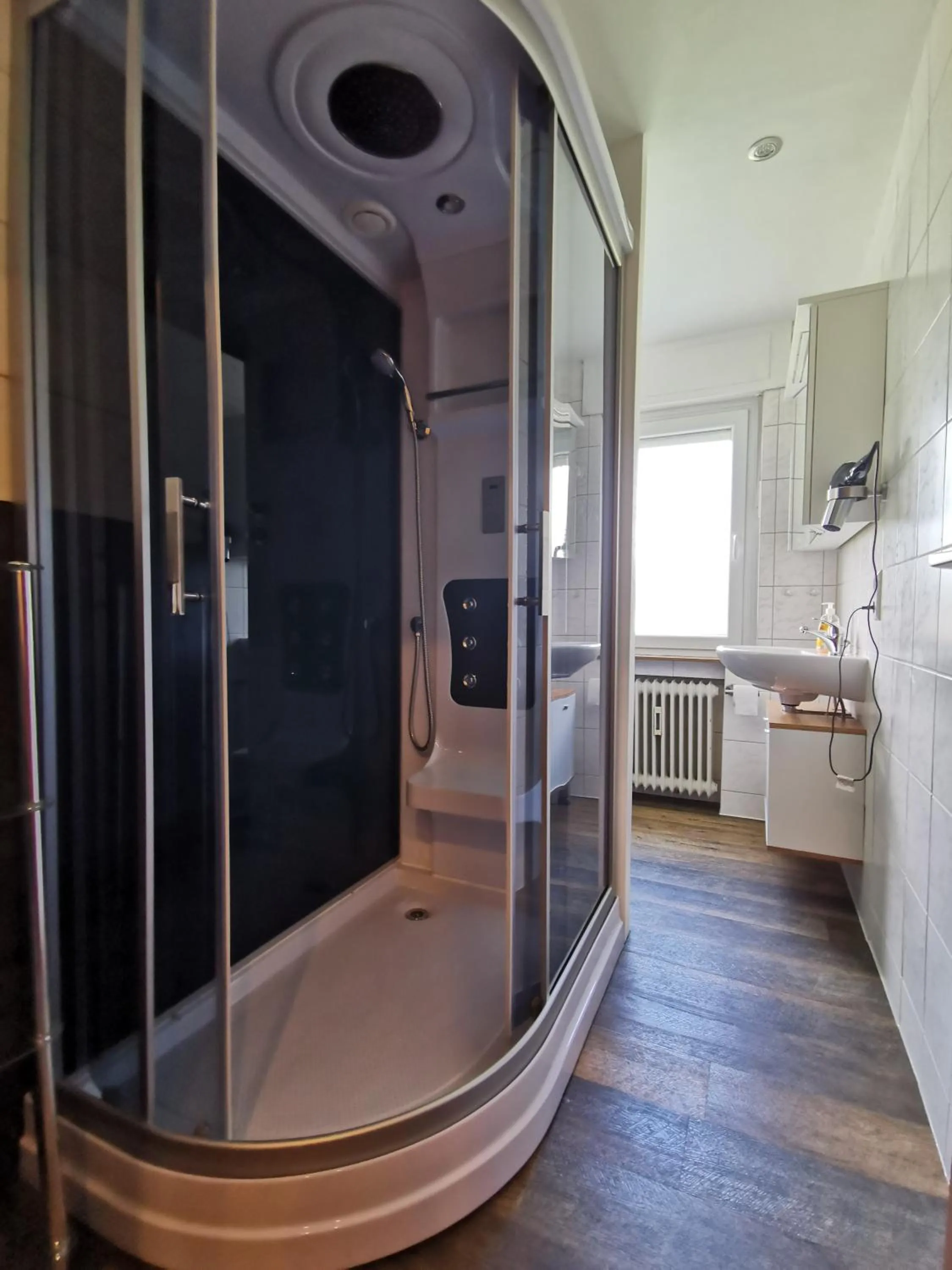 Bathroom in Hotel Mainperle