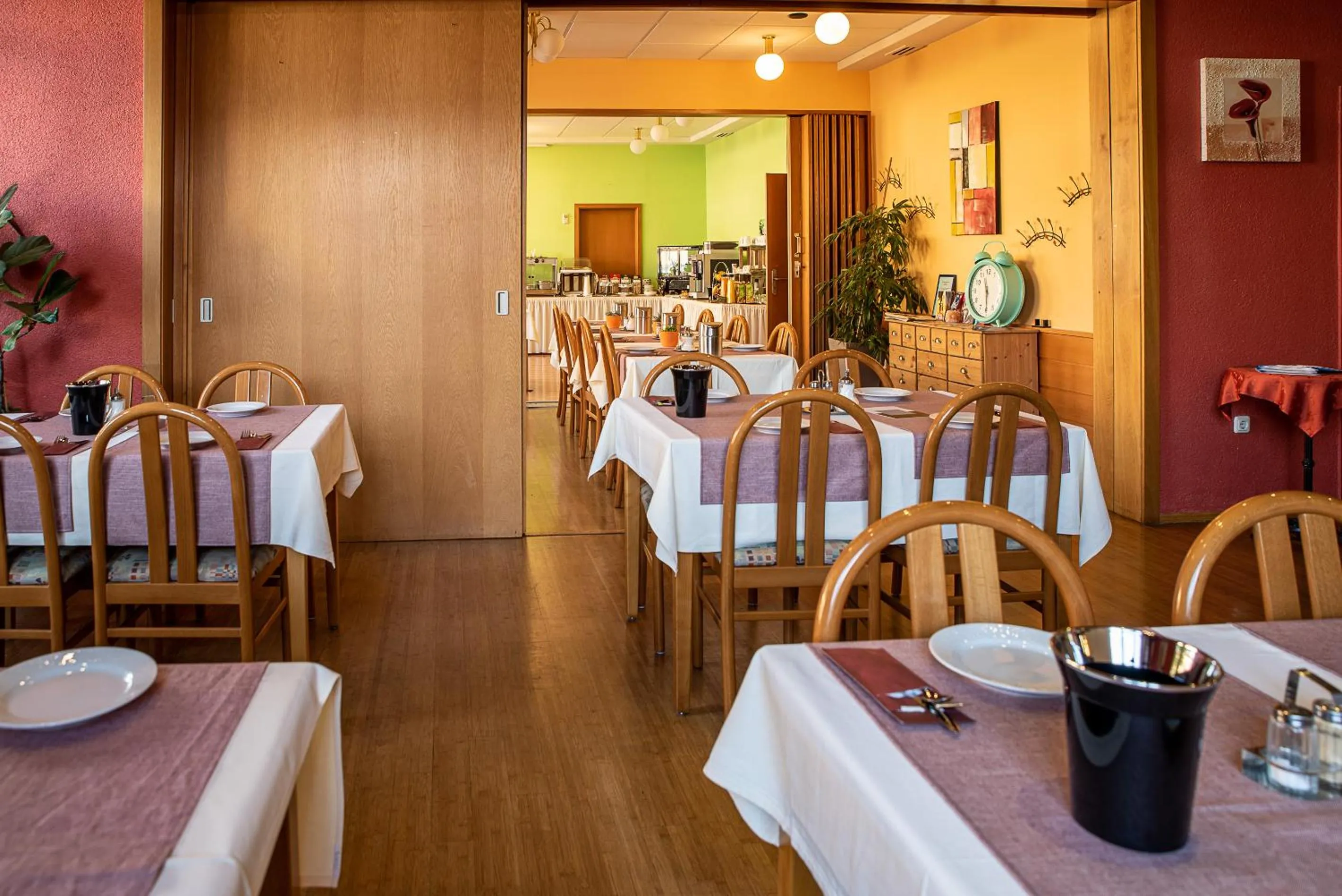 Restaurant/places to eat in Hotel Mainperle