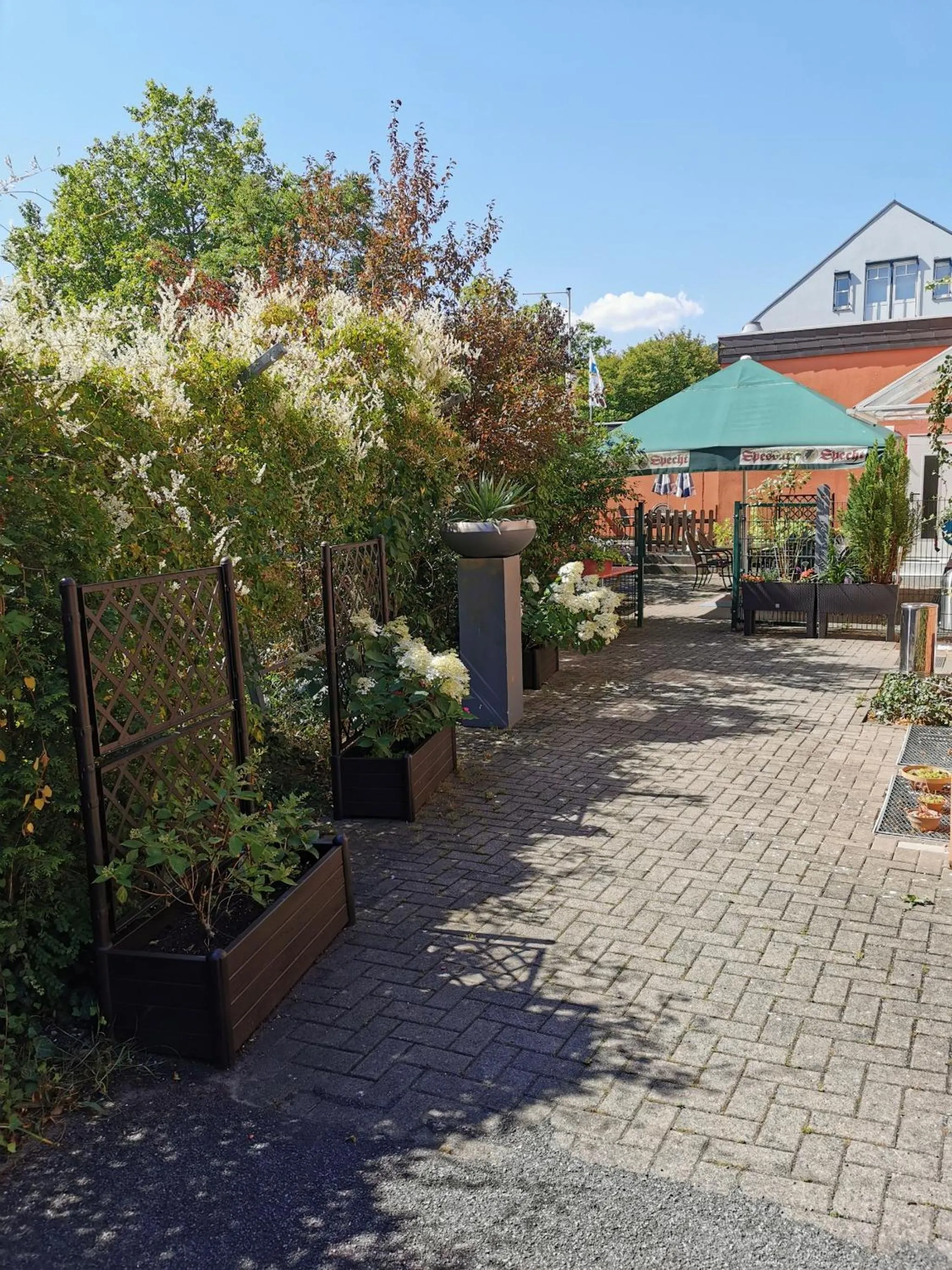 Facade/entrance in Hotel Mainperle