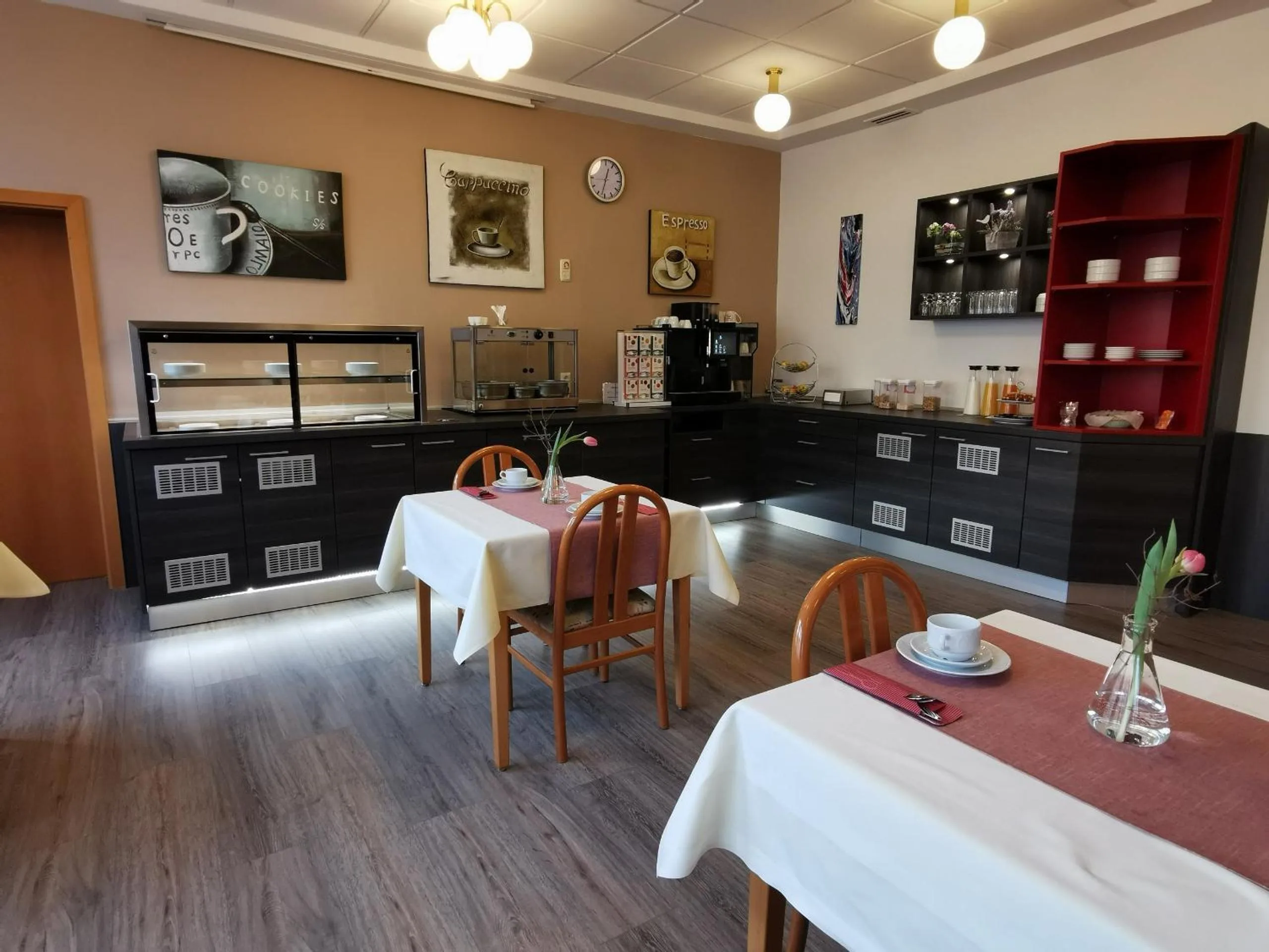 Breakfast in Hotel Mainperle