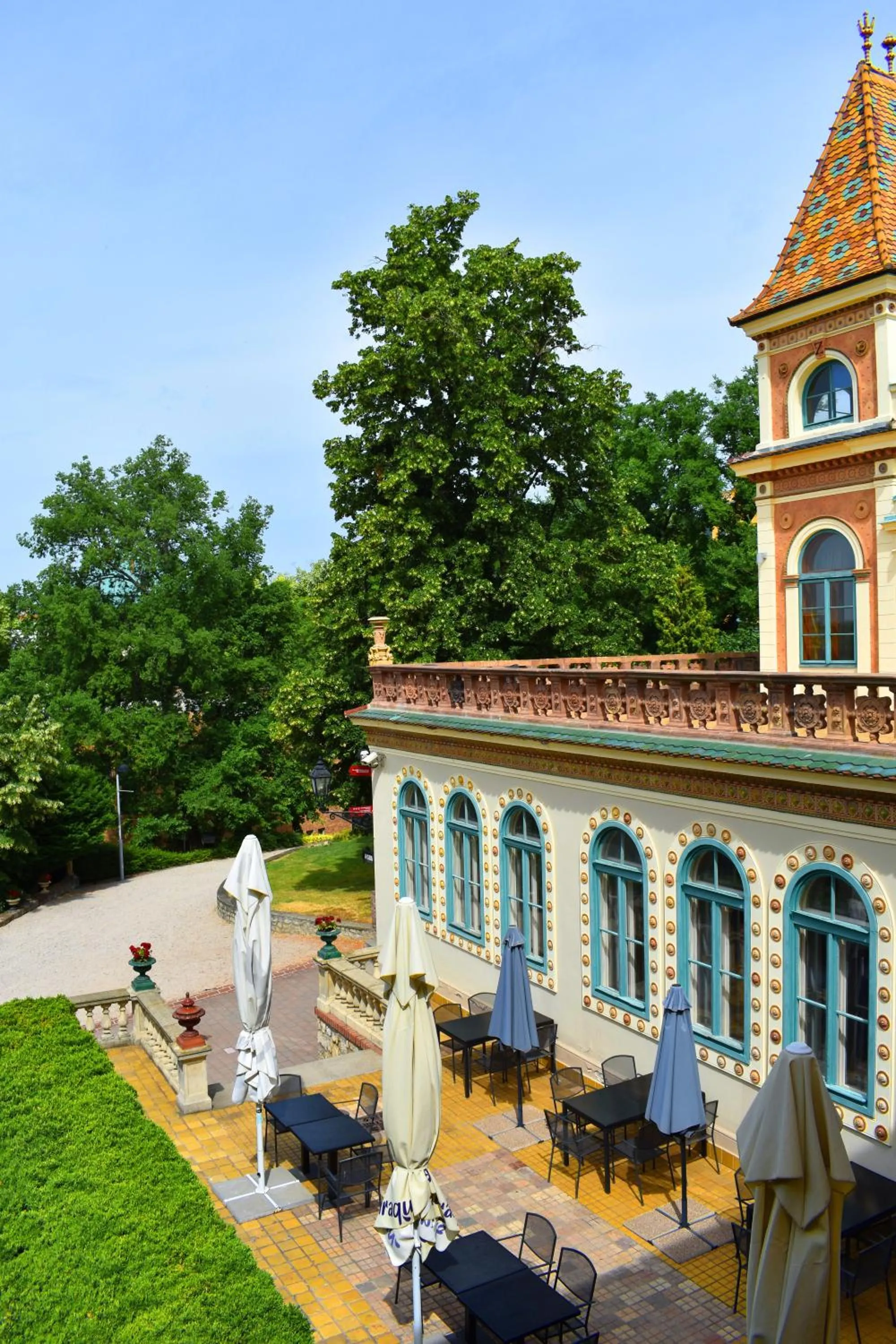 Nearby landmark in Zsolnay Negyed Vendégháza