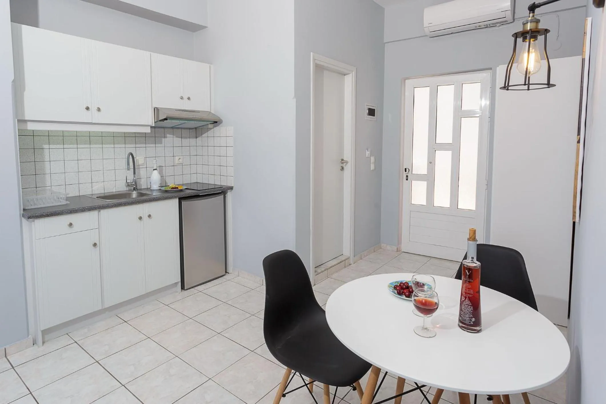 Kitchen or kitchenette in Sole Mare Seaside Apartments
