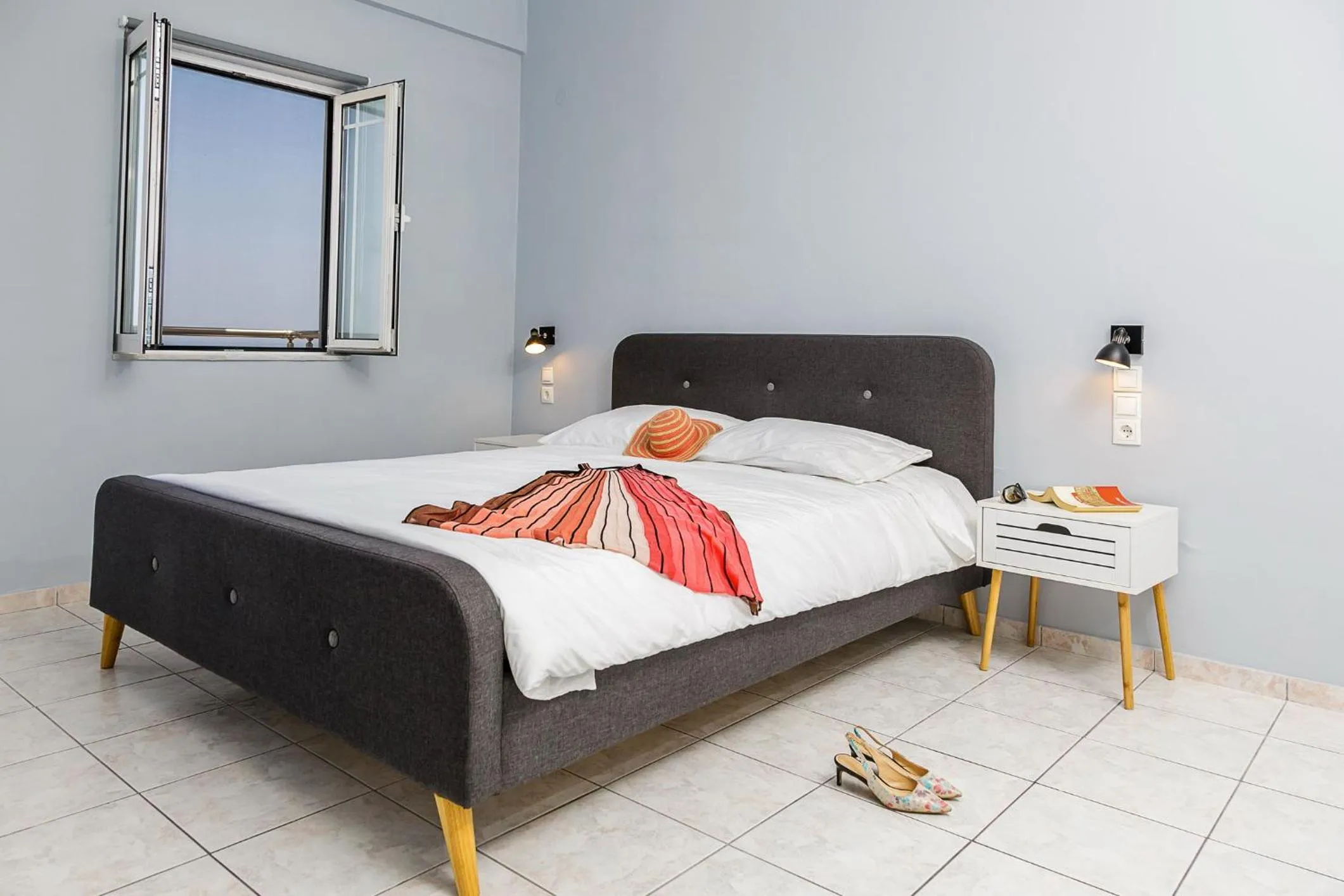 Bed in Sole Mare Seaside Apartments