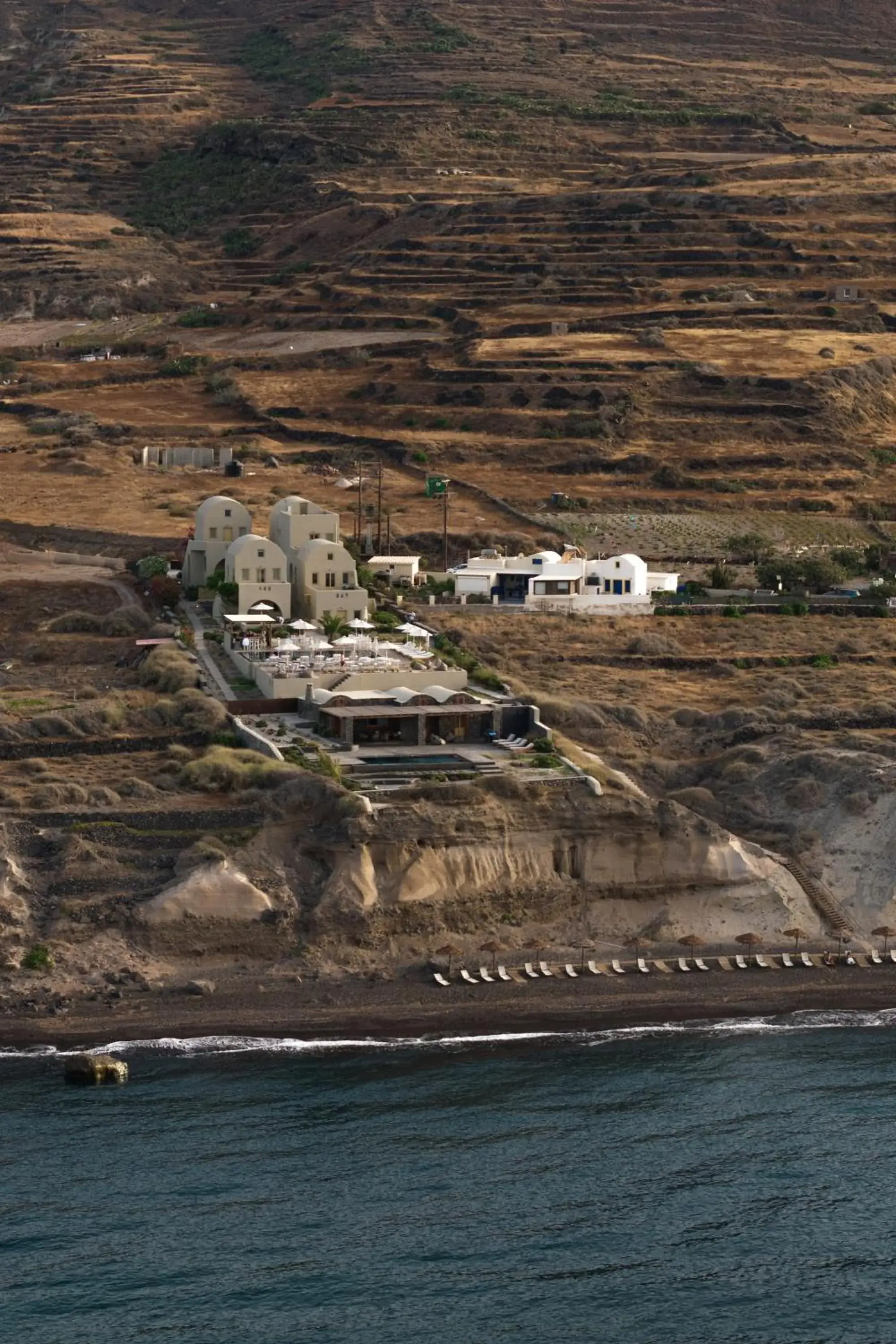 Property building in Colombos Beachfront Property building in Colombos Beachfront