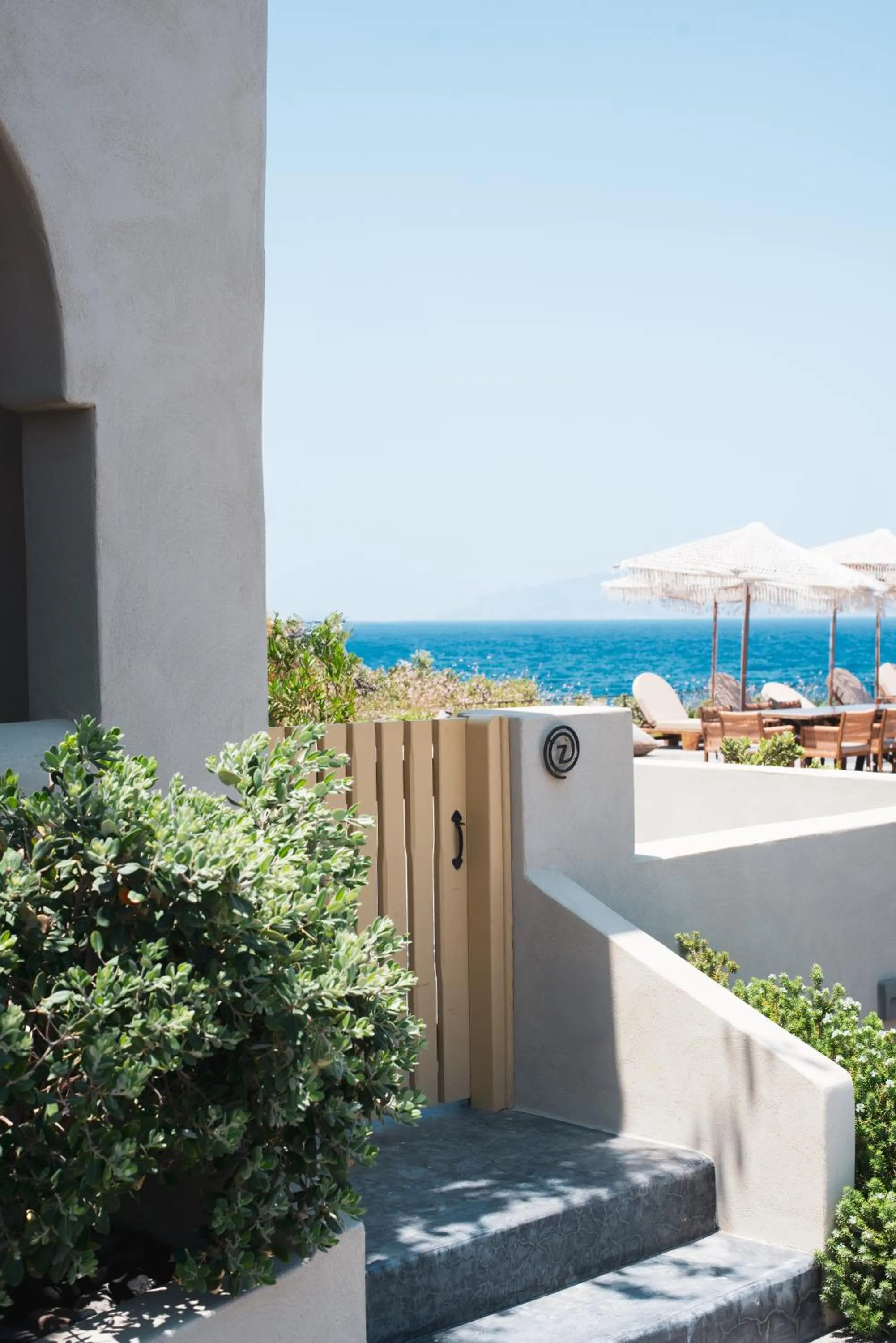 Property building in Colombos Beachfront