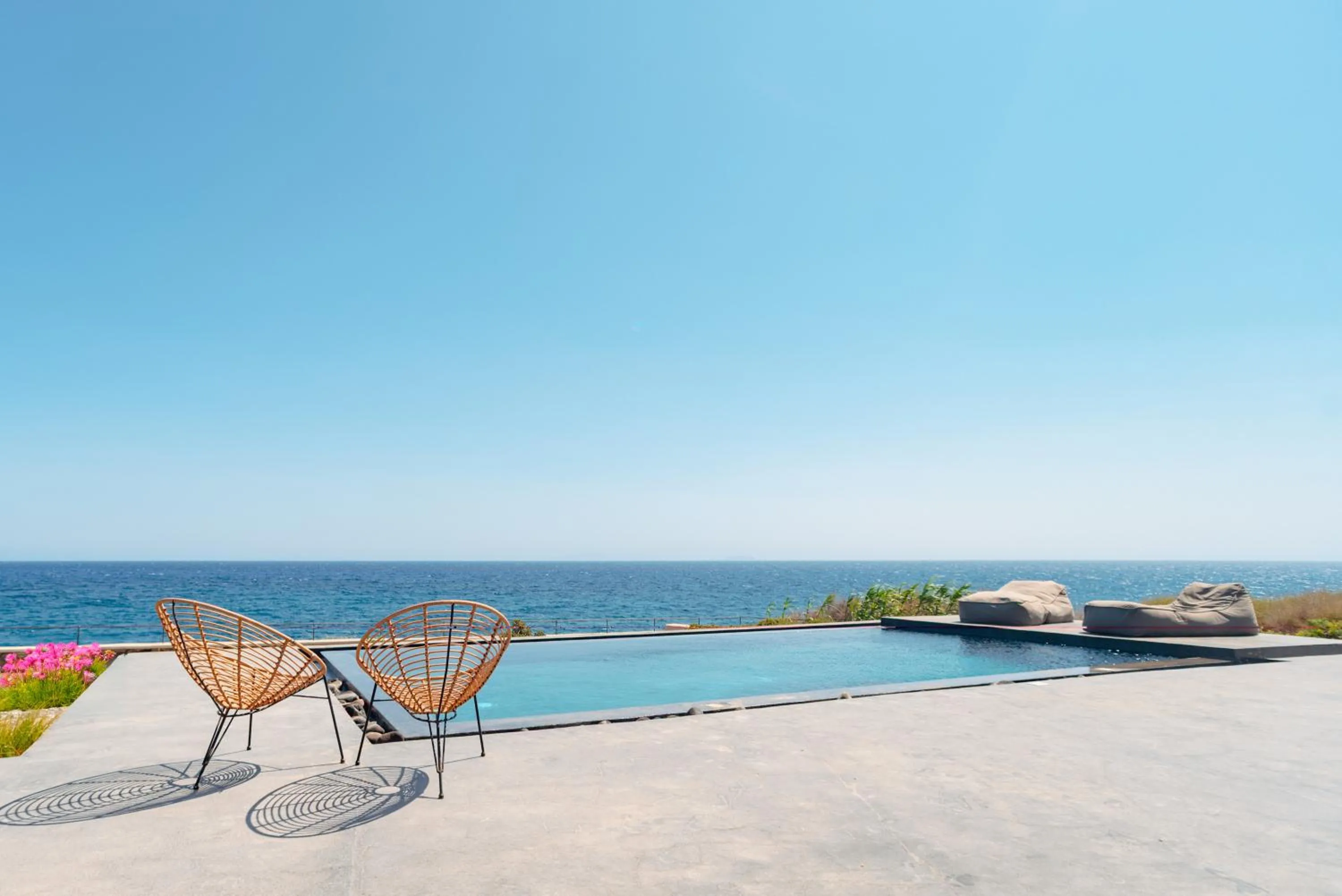 Day in Colombos Beachfront