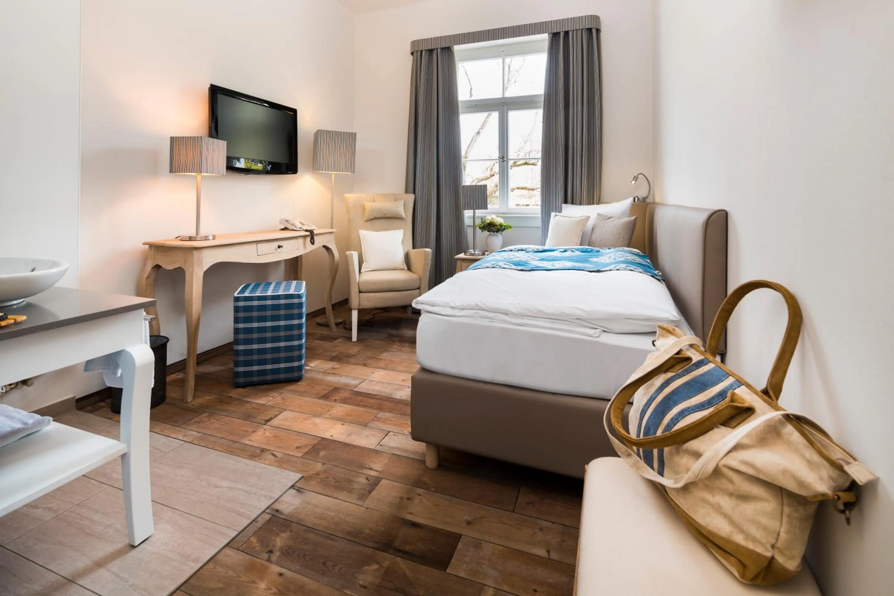 Bed in Hotel & Restaurant Grenzhof