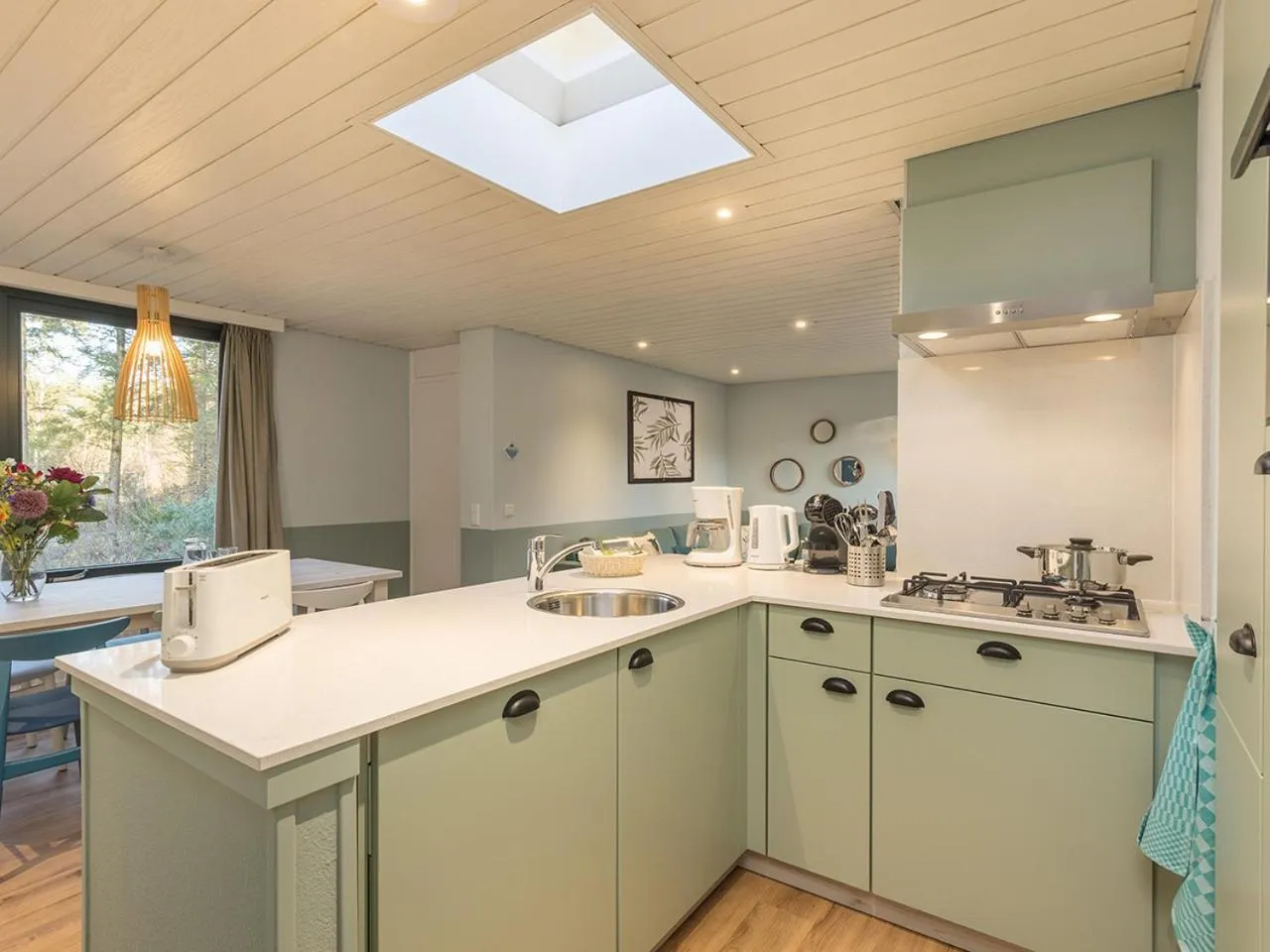 Kitchen or kitchenette in Center Parcs Bispinger Lüneburger Heide