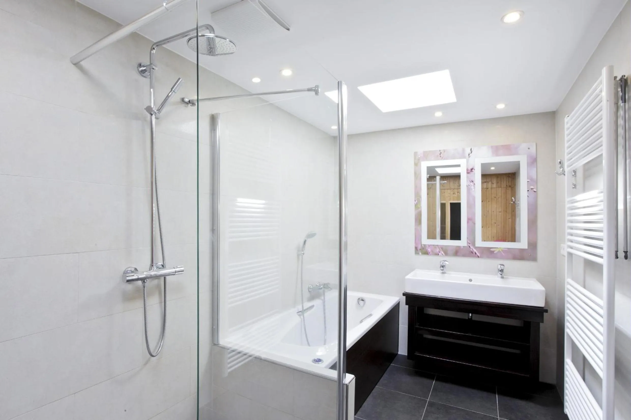 Bathroom in Center Parcs Bispinger Lüneburger Heide