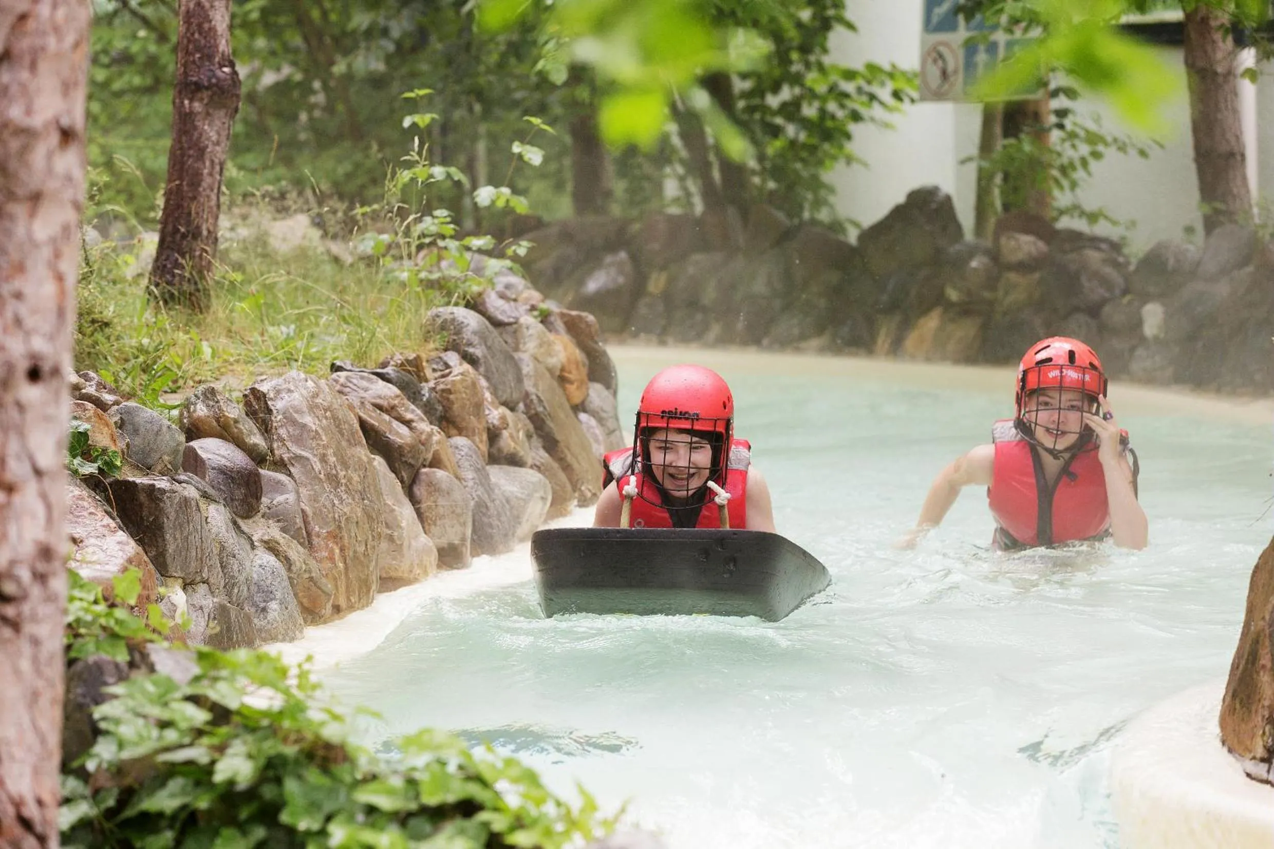 Swimming pool in Center Parcs Bispinger Lüneburger Heide