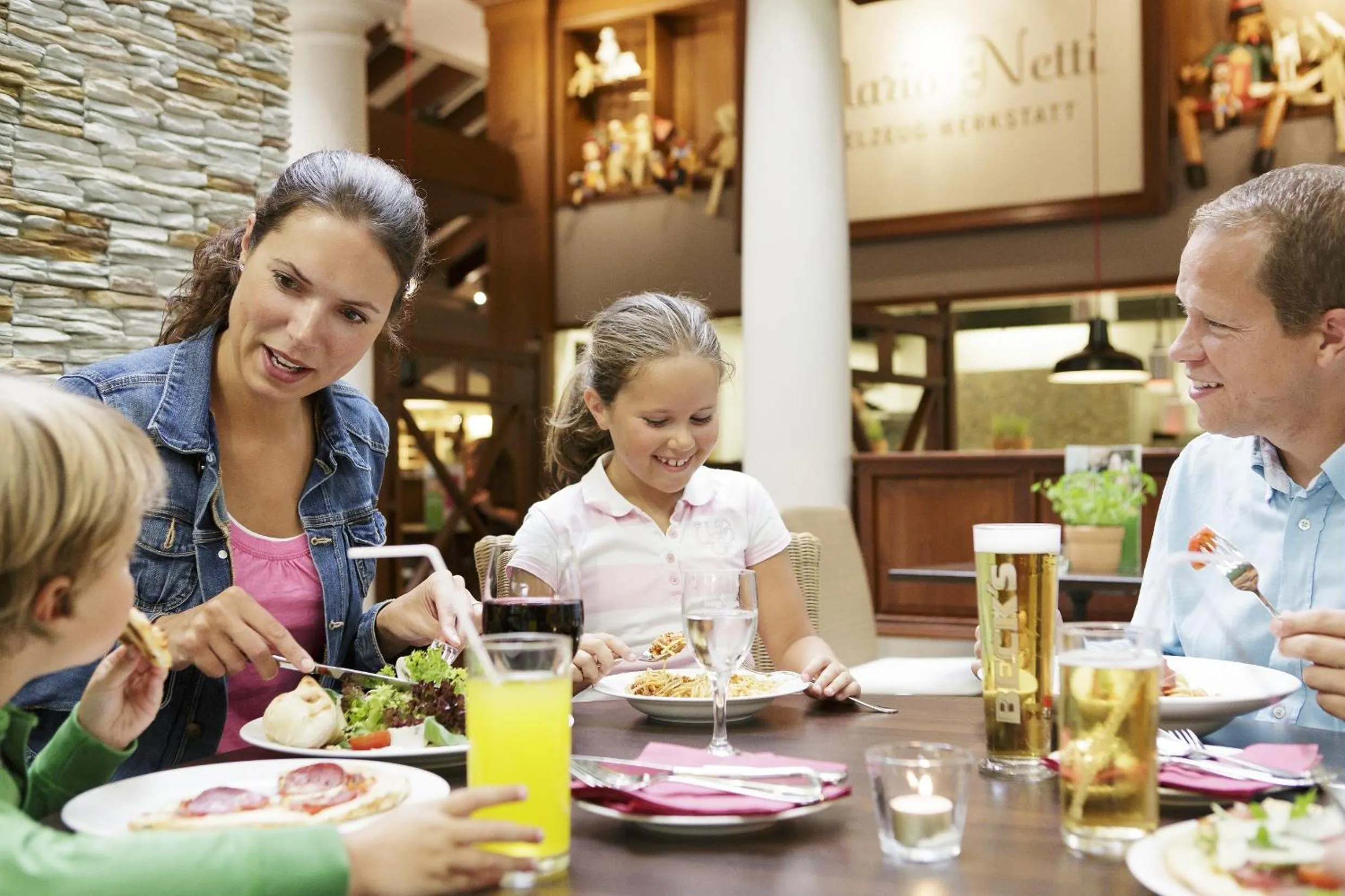 Restaurant/places to eat in Center Parcs Bispinger Lüneburger Heide