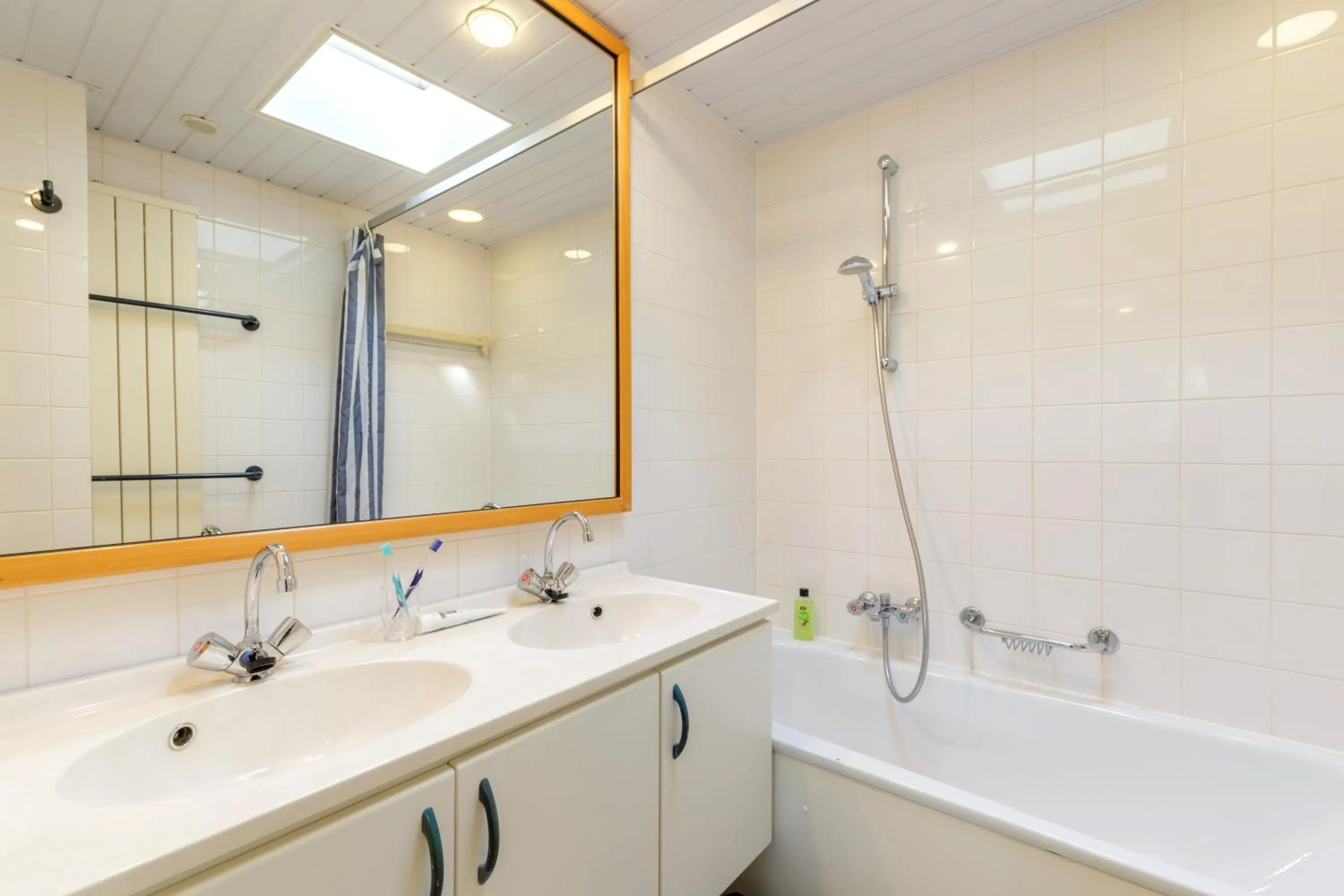 Shower in Center Parcs Bispinger Lüneburger Heide