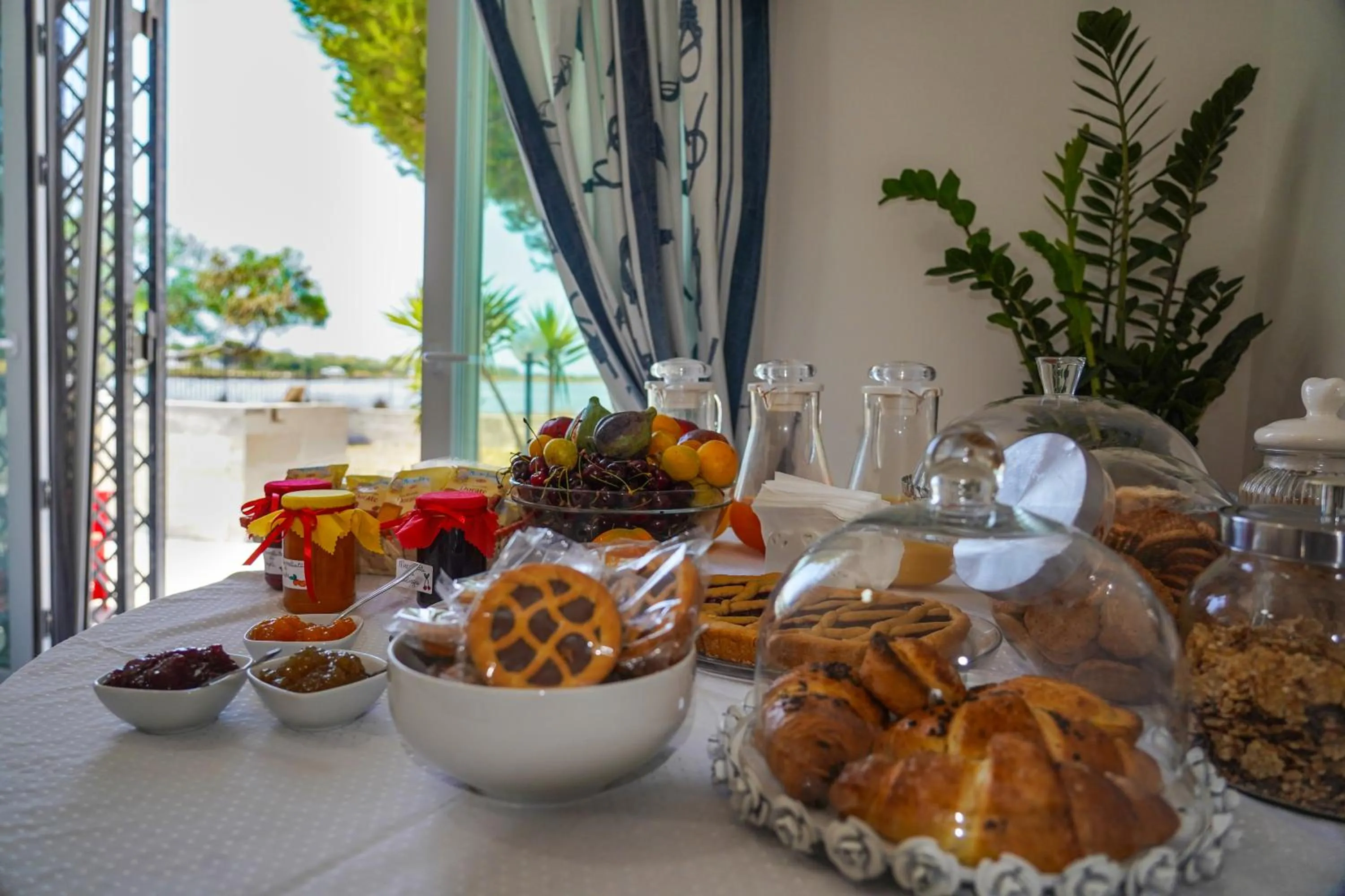 Breakfast in B&B La Penisola