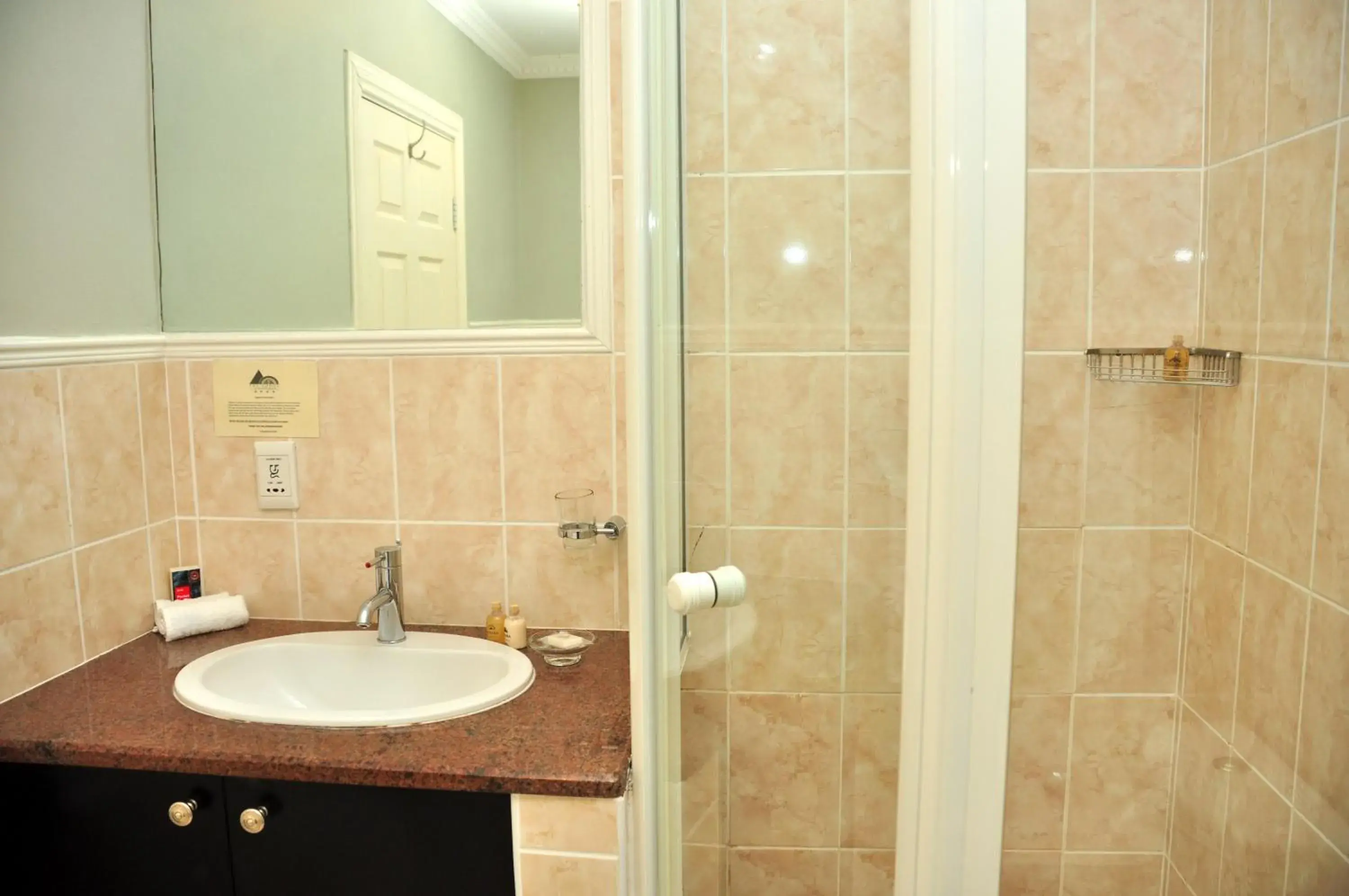 Bathroom in The Lodge at Atlantic Beach Bathroom in The Lodge at Atlantic Beach