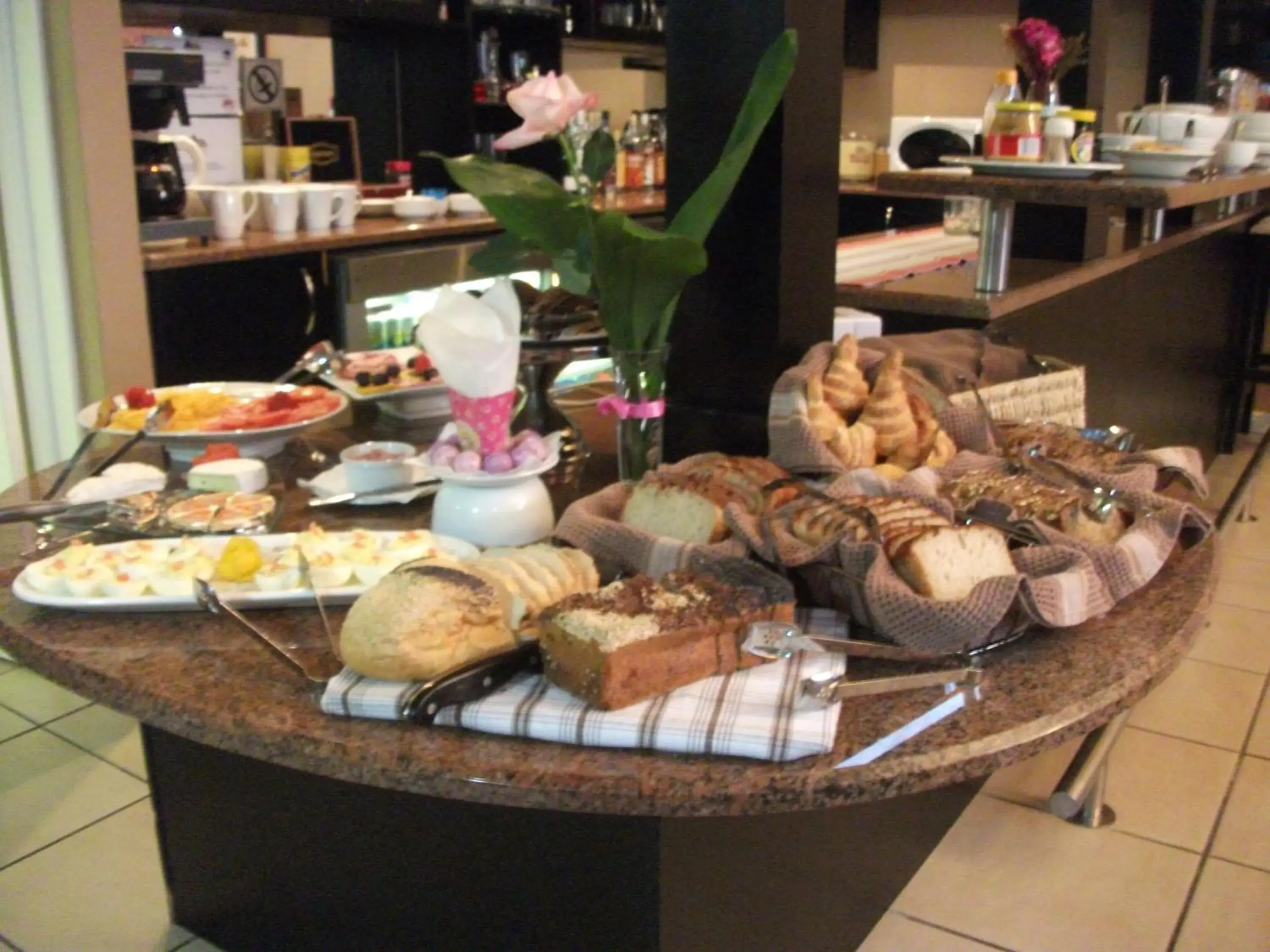 Food and drinks in The Lodge at Atlantic Beach Food and drinks in The Lodge at Atlantic Beach