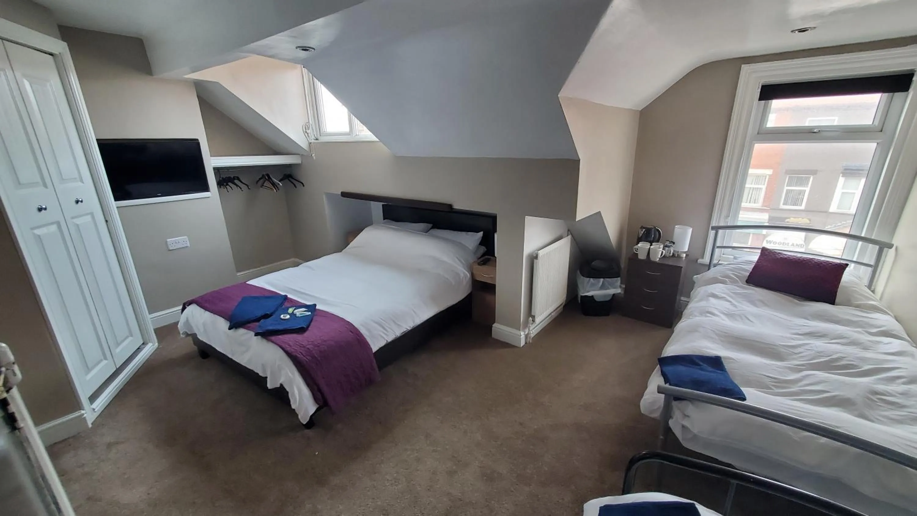 Leecliff Guest House