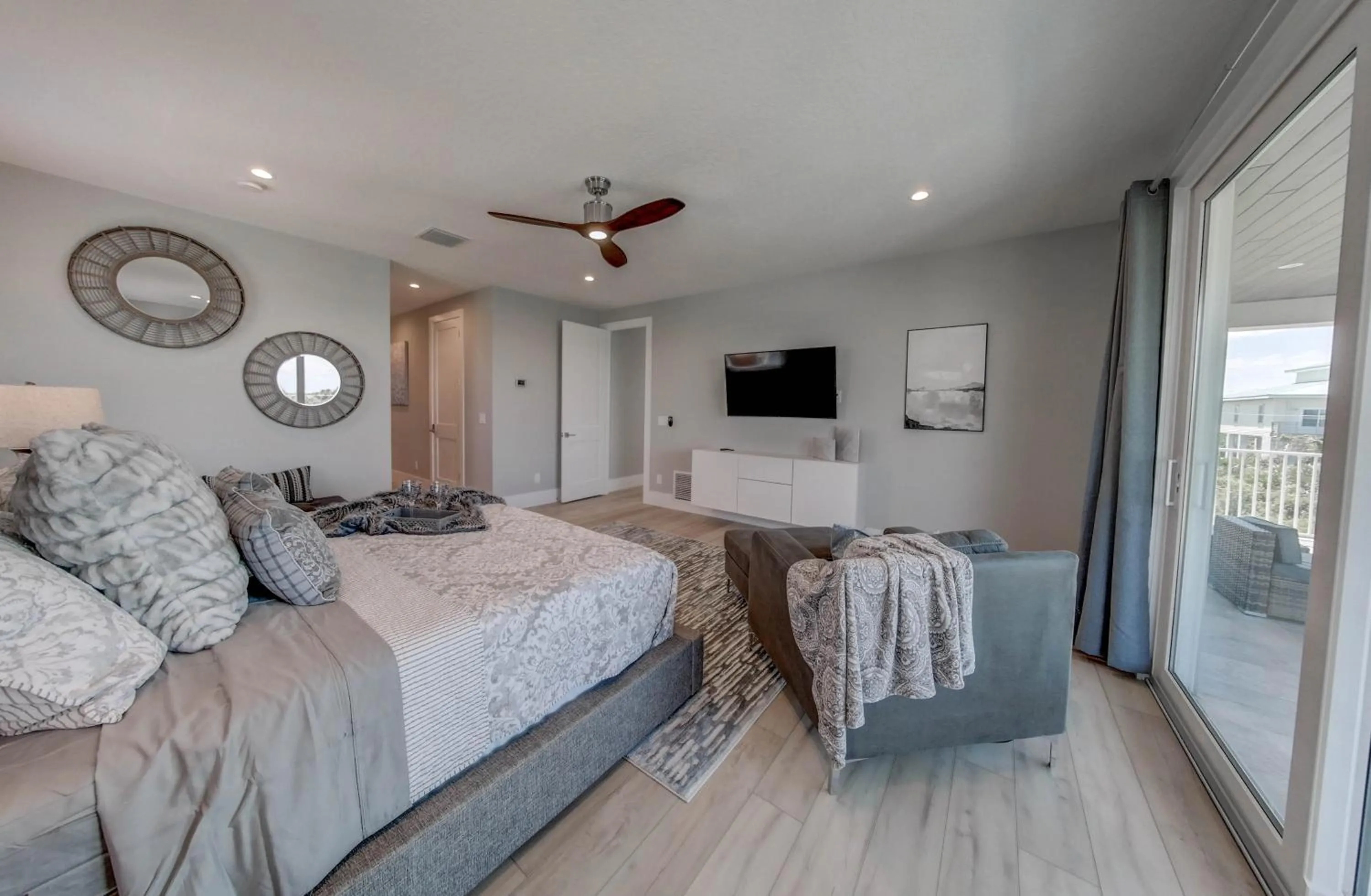 Villa Nautilus New Lux 3 Story Pool Hot Tub Home with Elevator- Steps away from the beach