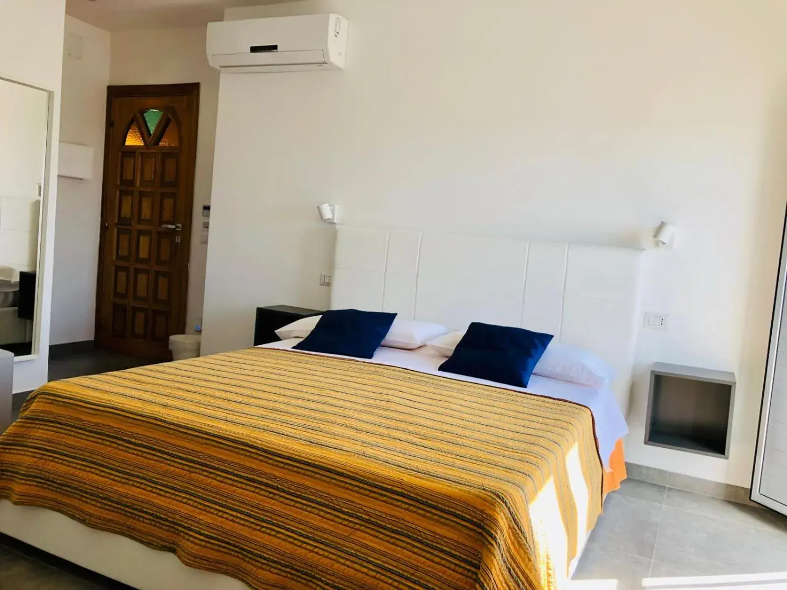 Deluxe Suite with Sea View in InVilla Bed&Breakfast - Quality Rooms Deluxe Suite with Sea View in InVilla Bed&Breakfast - Quality Rooms