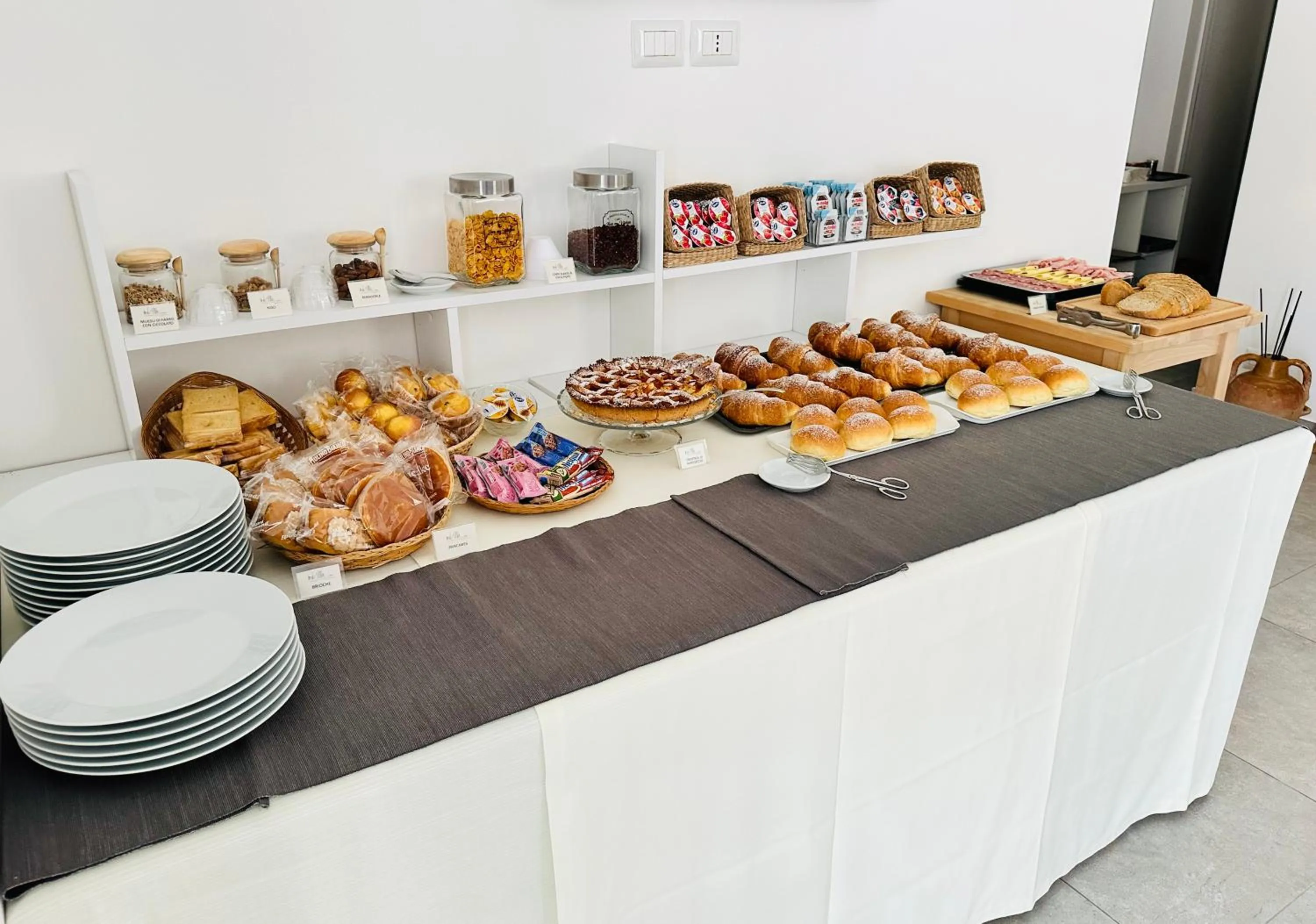 Breakfast in InVilla Bed&Breakfast - Quality Rooms