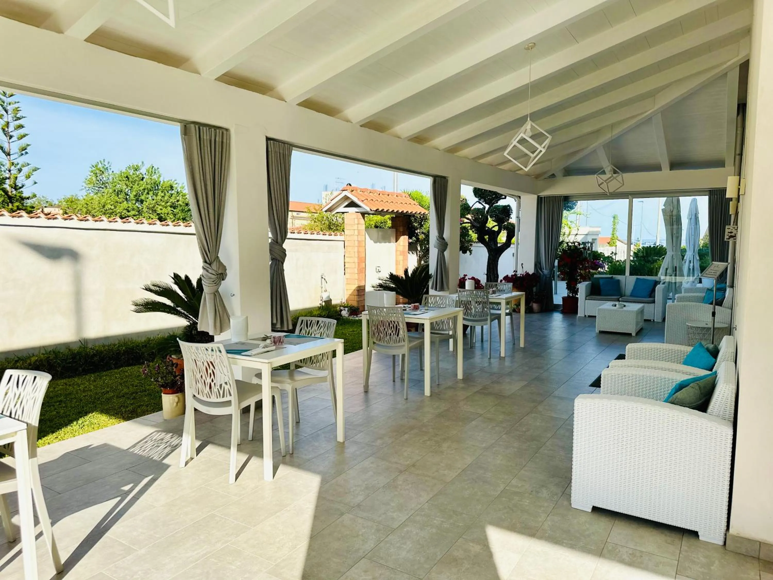 Breakfast in InVilla Bed&Breakfast - Quality Rooms