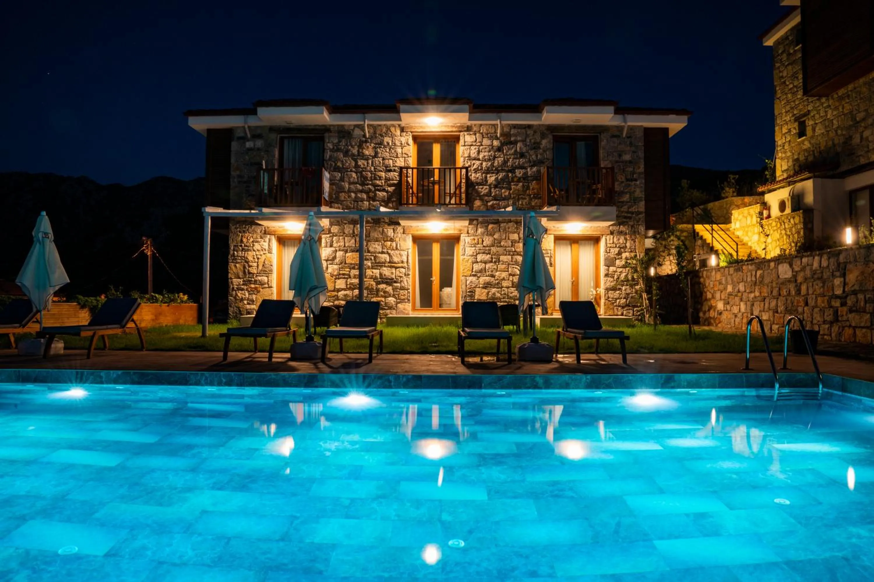 Property building in Alice Tatil Evi OTEL