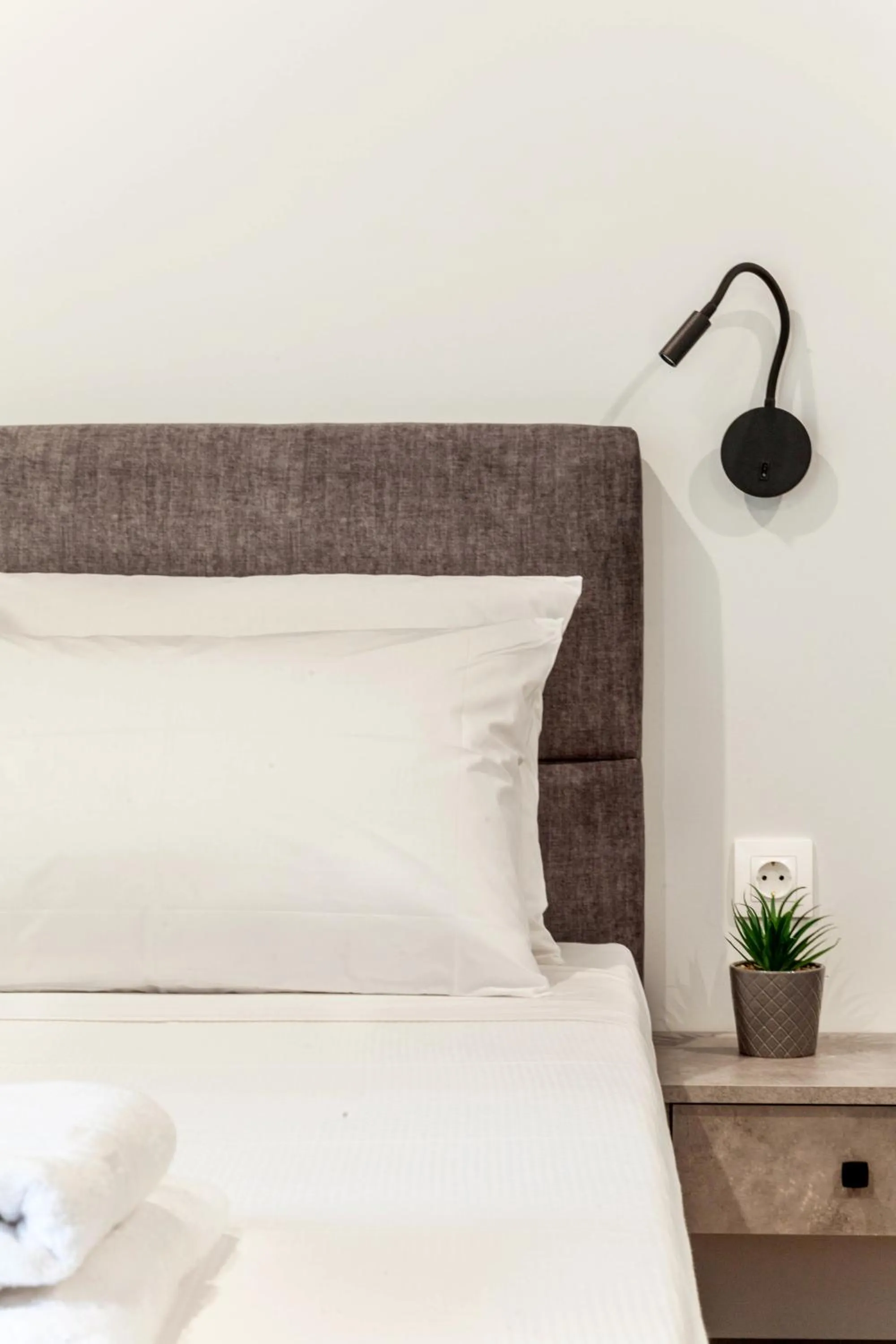 Bed in Raise Heraklion Boutique Apartments