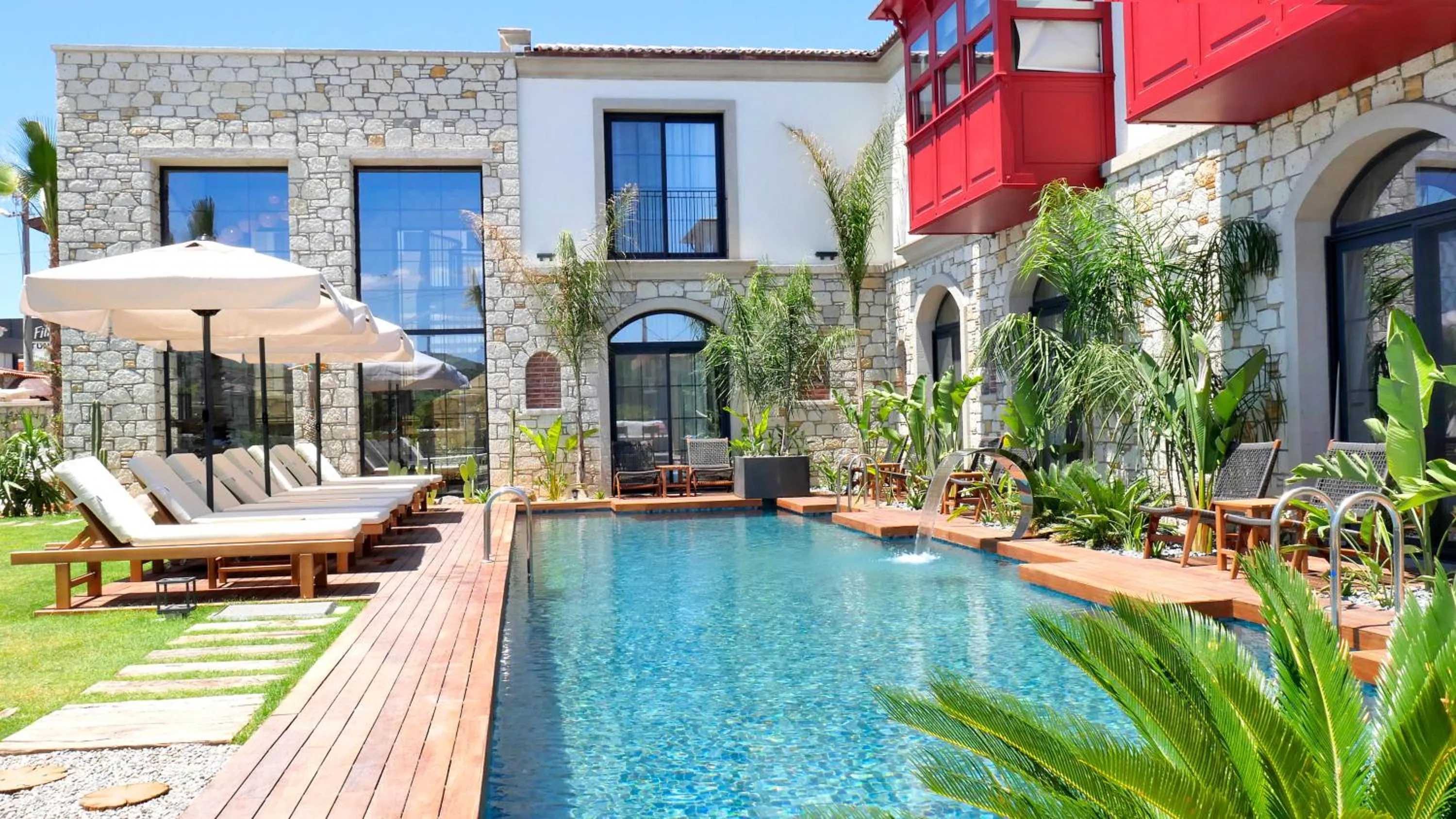 Property building in Dmira Alacati