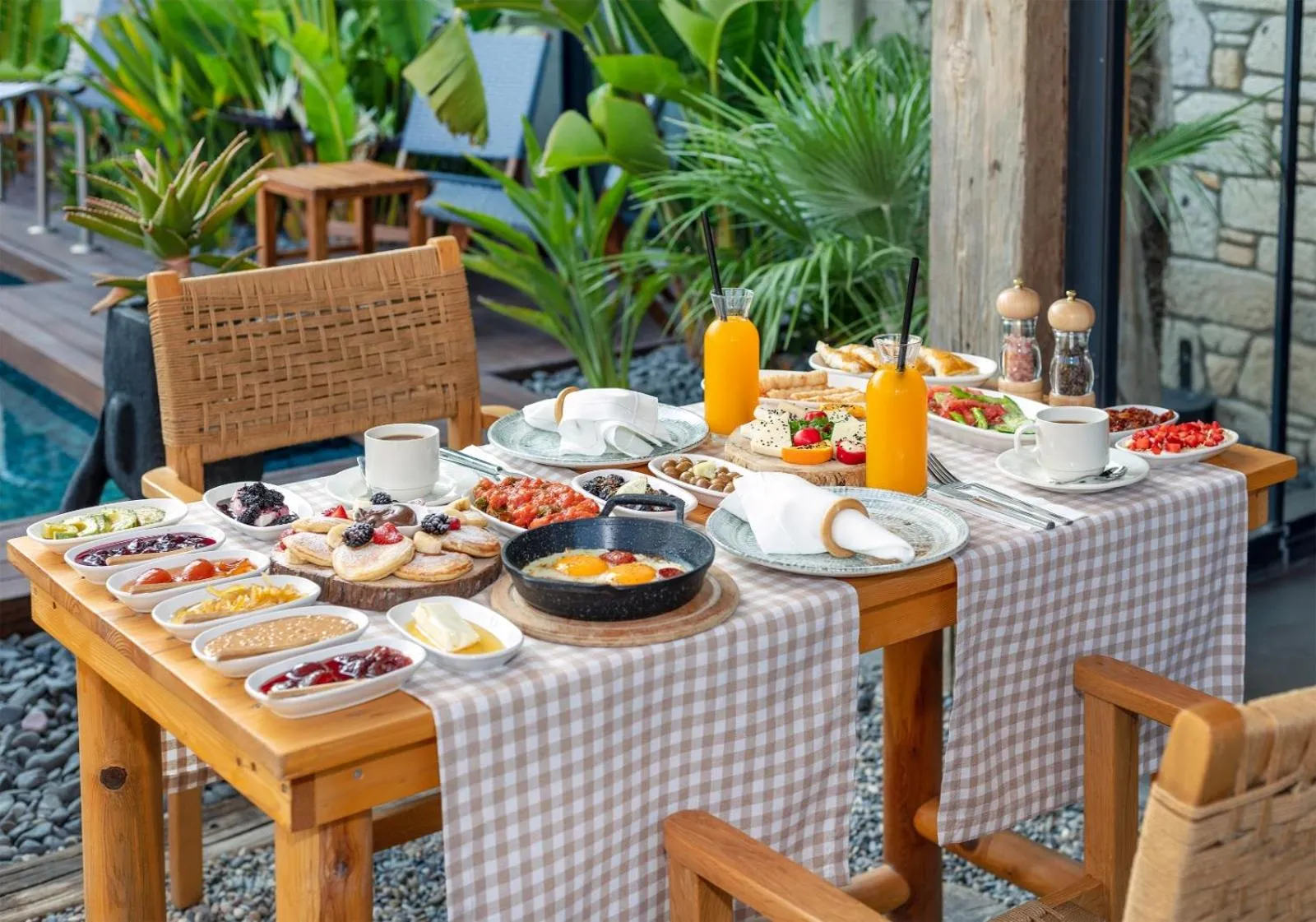 Breakfast in Dmira Alacati