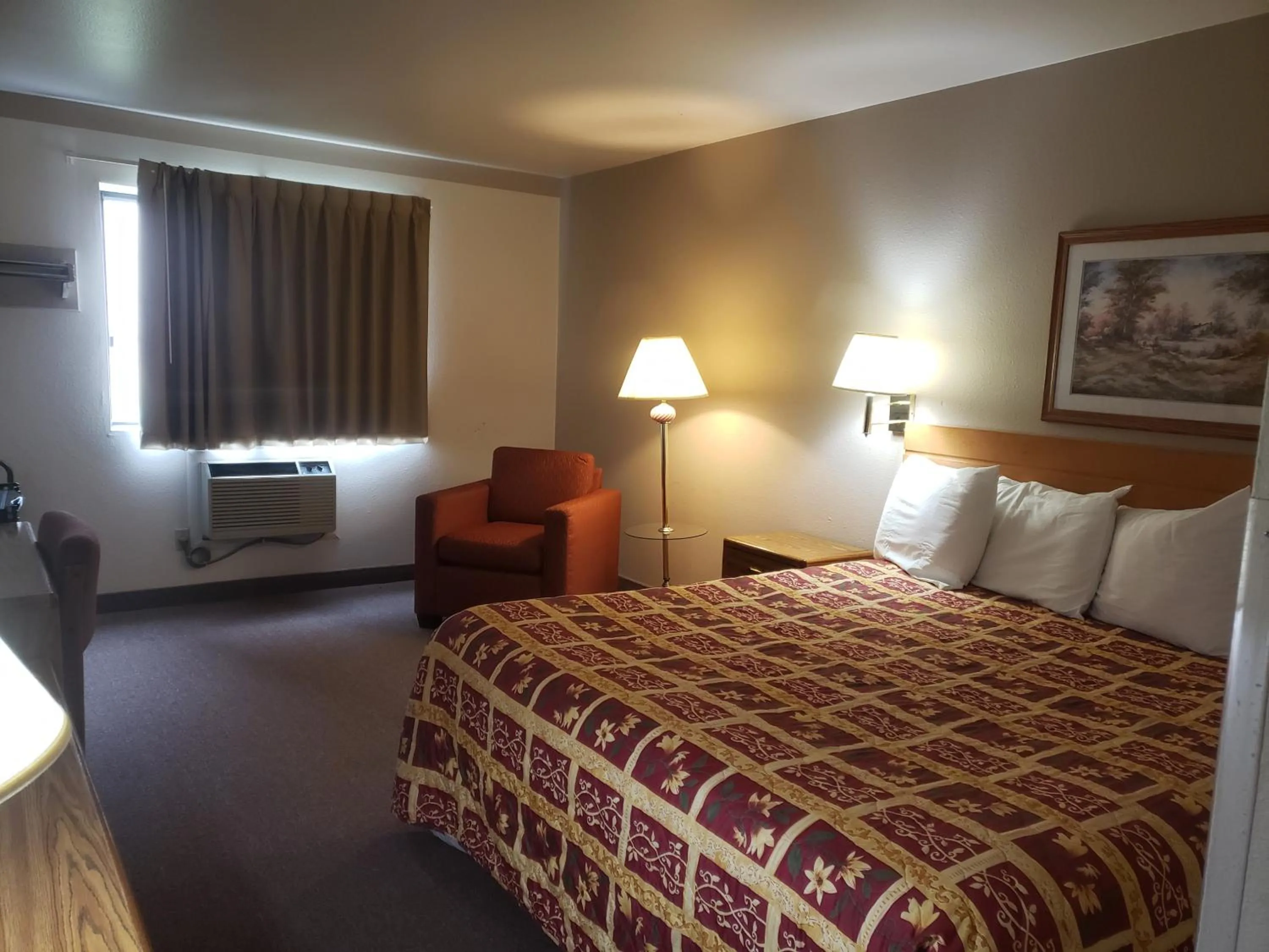 Bed in STAY INN Burlington