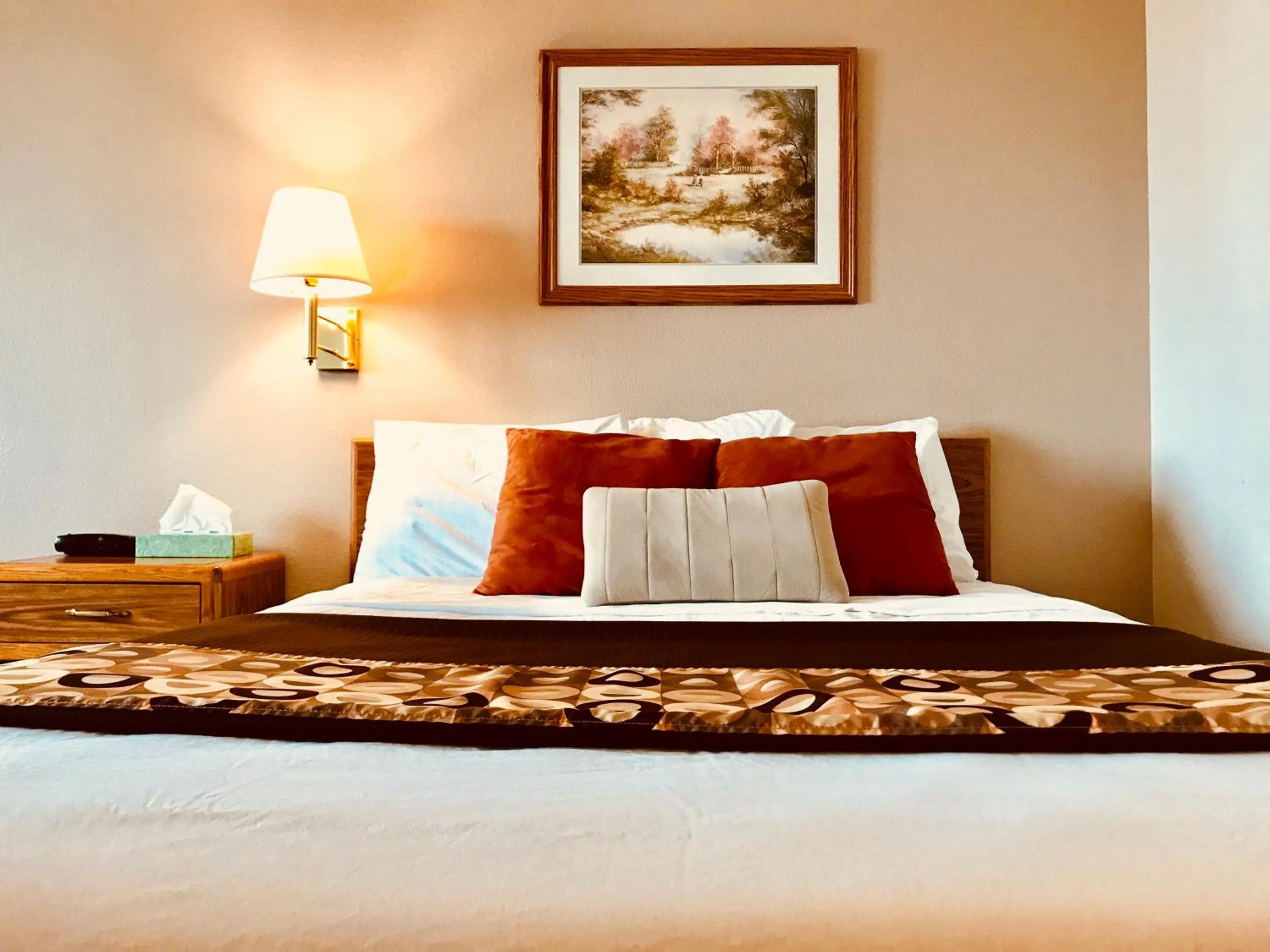 Bed in STAY INN Burlington