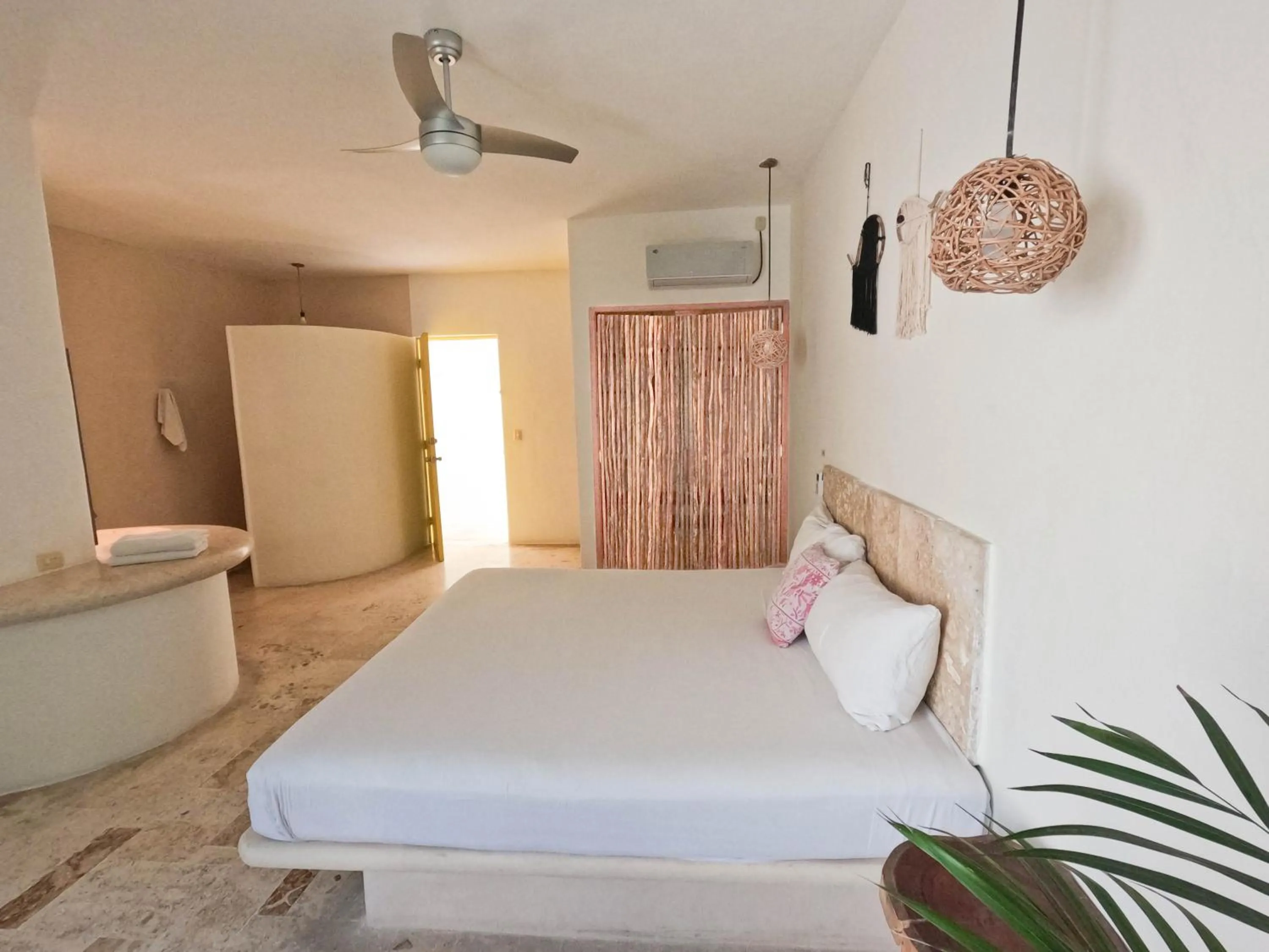 Bedroom, Bed in Tesoro Escondido