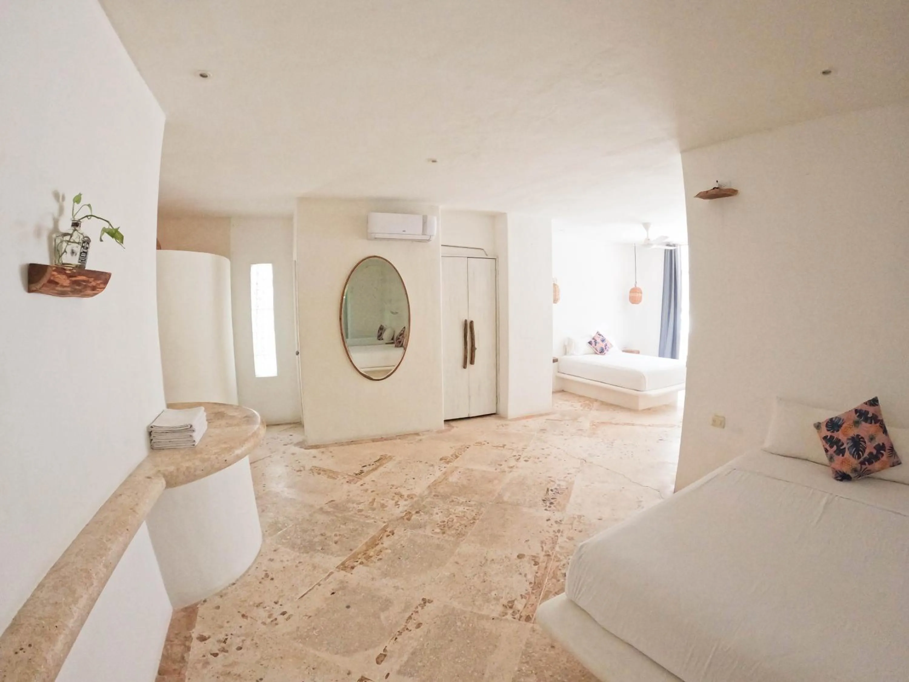 Bathroom, Bed in Tesoro Escondido