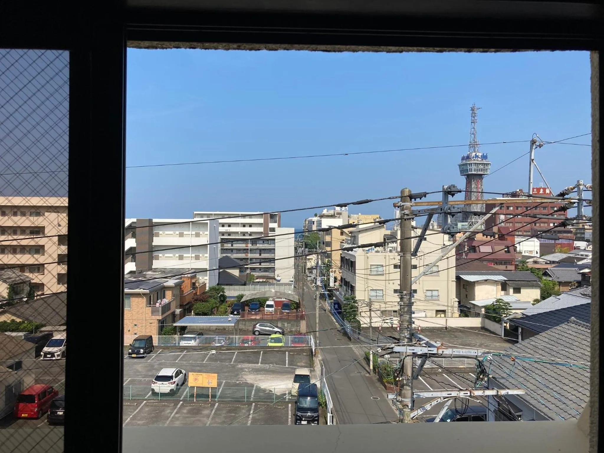Neighbourhood in J-Hoppers Beppu Guesthouse ジェイホッパーズ別府ゲストハウス