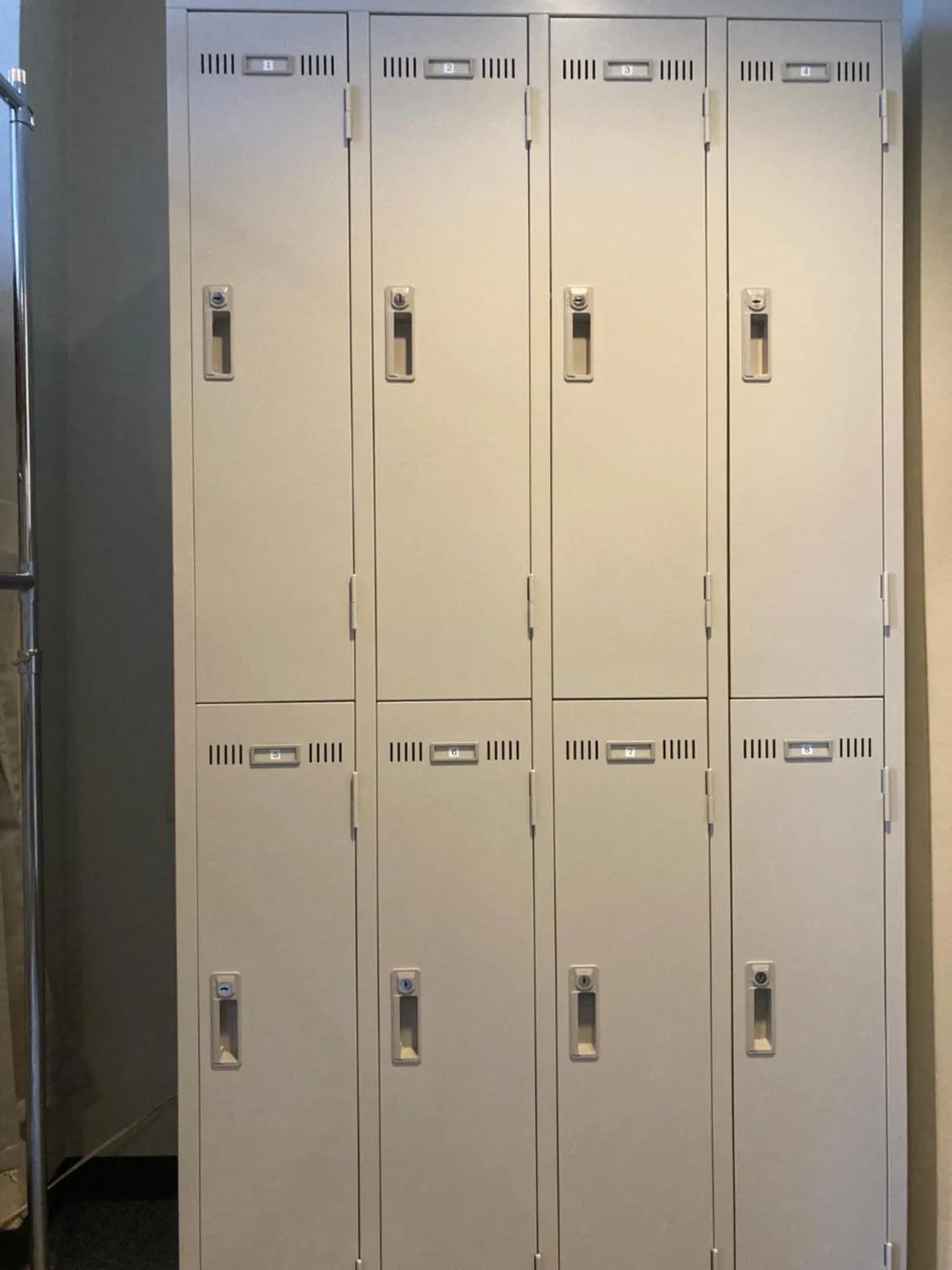 locker in J-Hoppers Beppu Guesthouse ジェイホッパーズ別府ゲストハウス