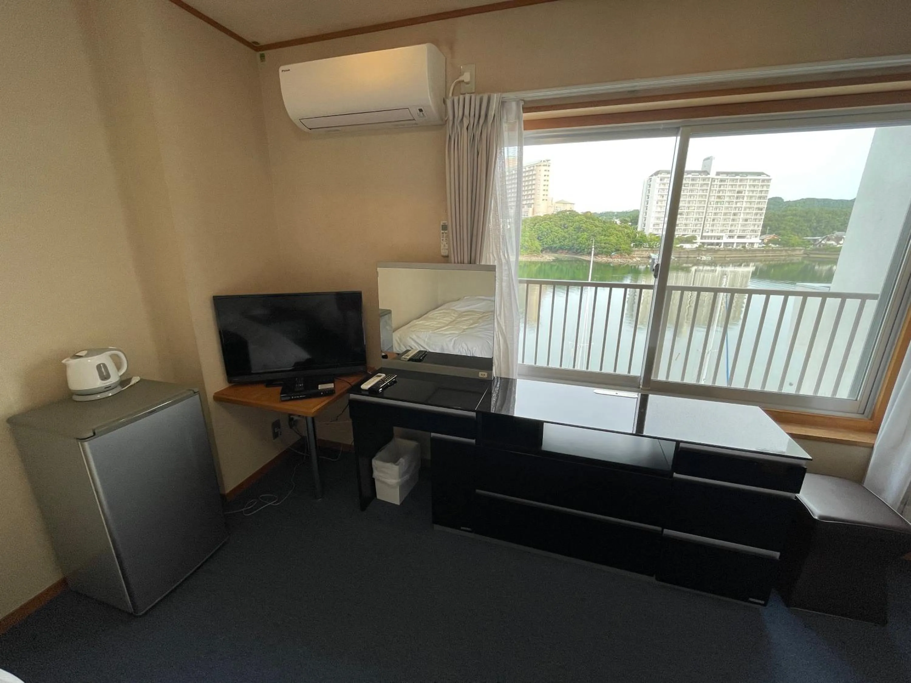 Bed in Marina Hotel Kaikuu