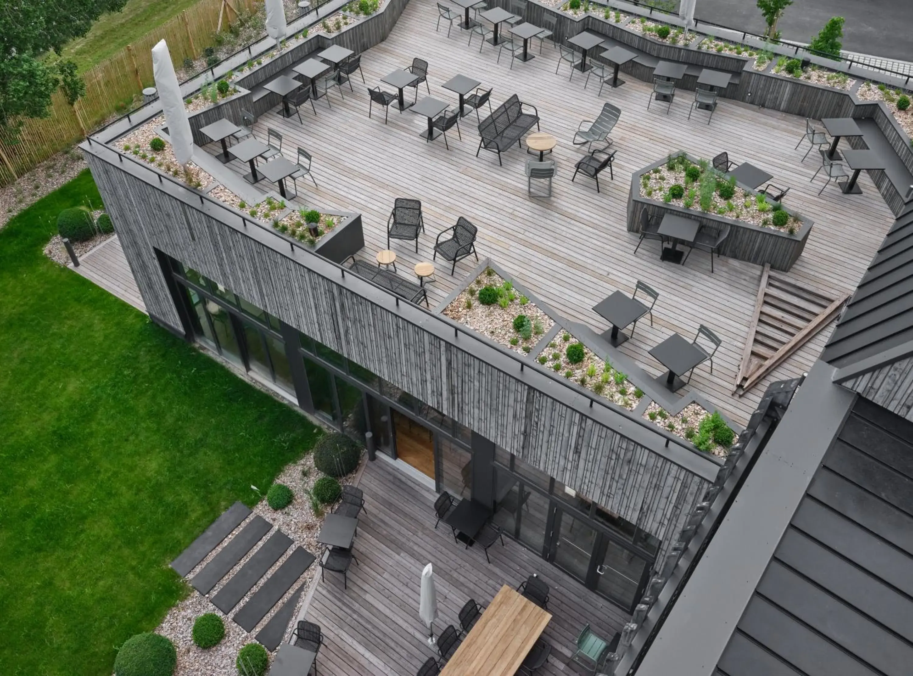 Bird's eye view in BERCAIL Bird's eye view in BERCAIL